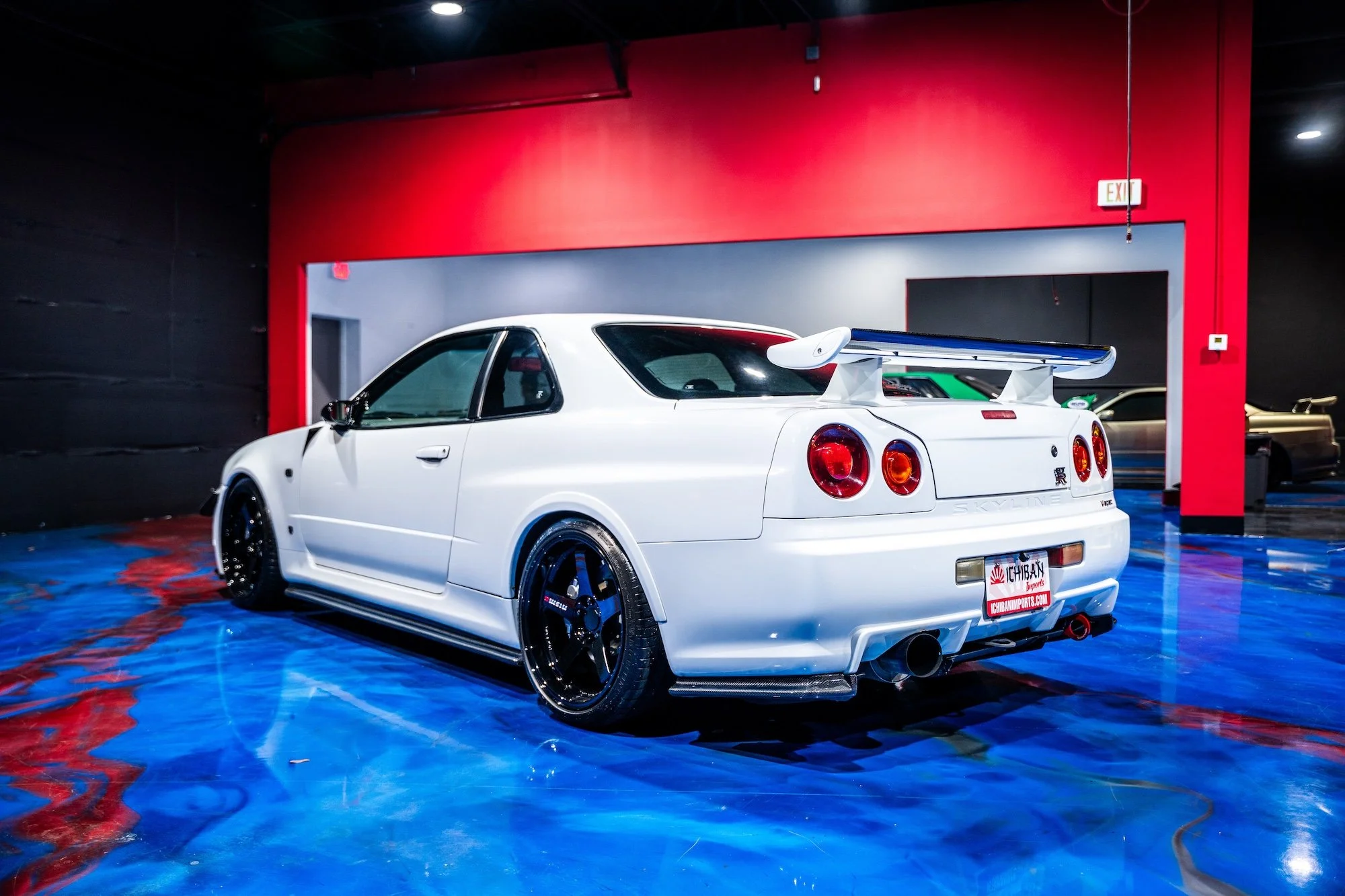 R34GTRHKSCF-22.jpg
