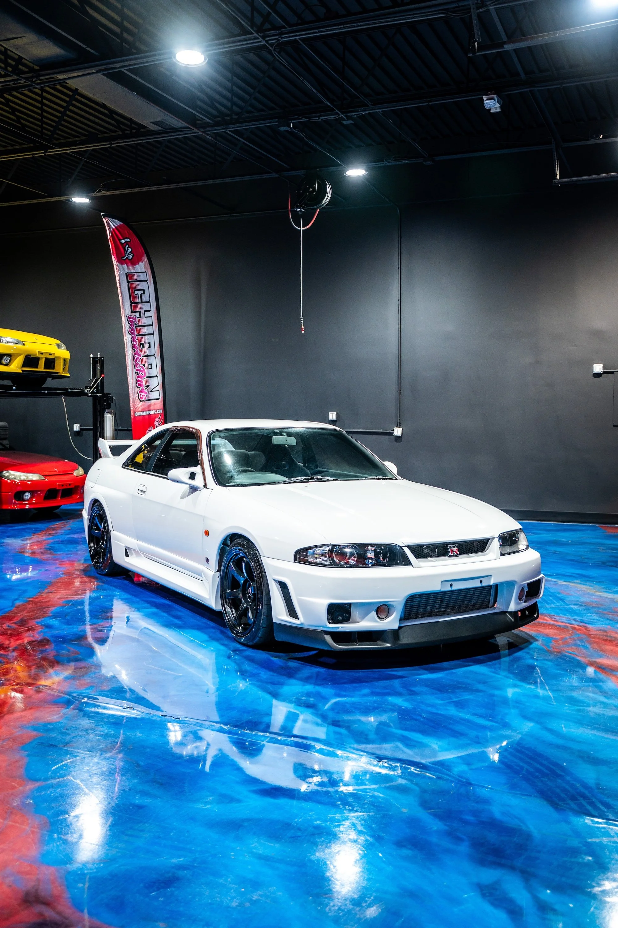 AutoGalleryR33-23.jpg