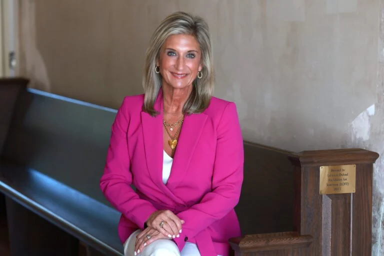 
Hernan Reyes / Talia al Ghul

Mayor Robyn Tannehill
