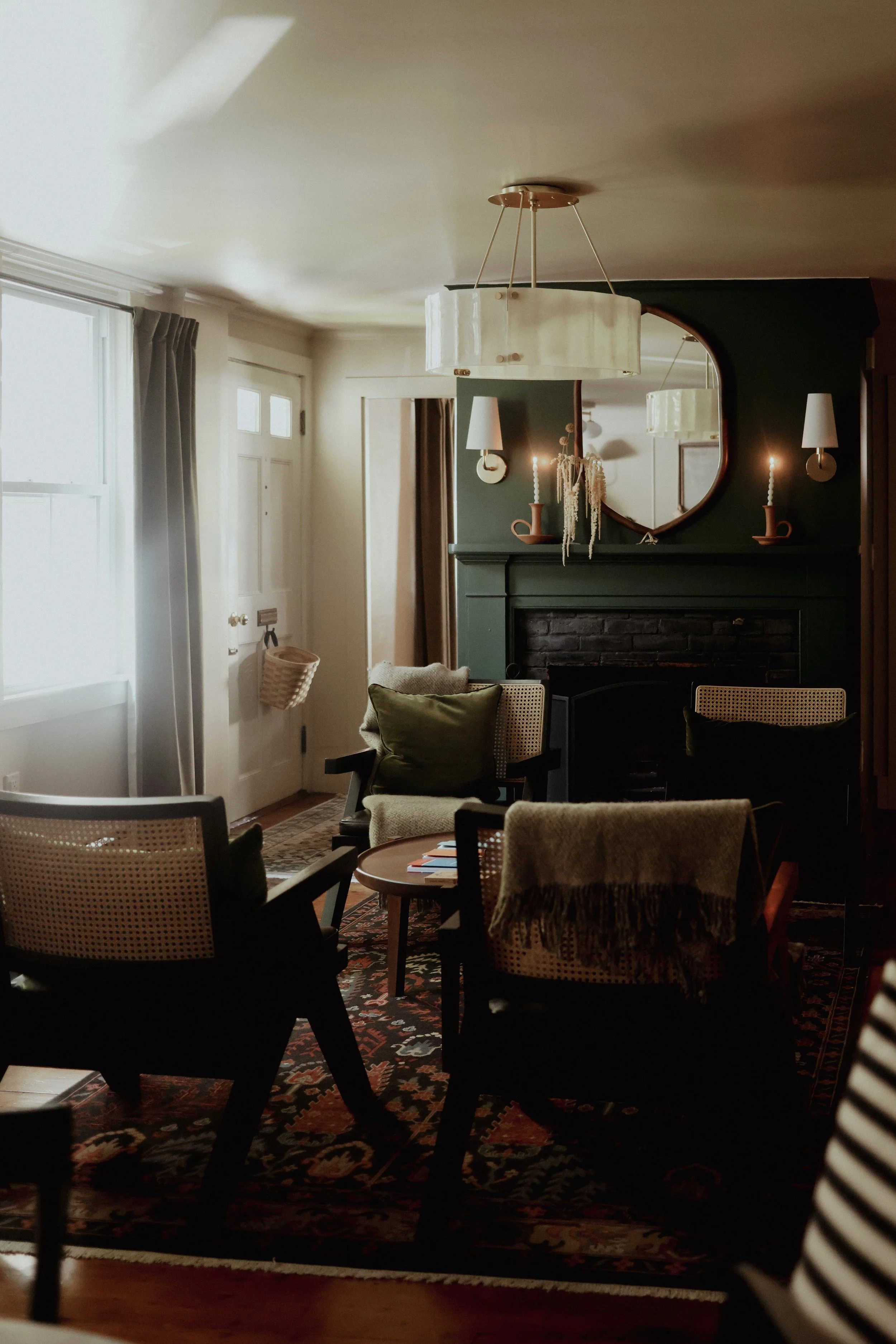 Hideaway Inn-1620.jpeg