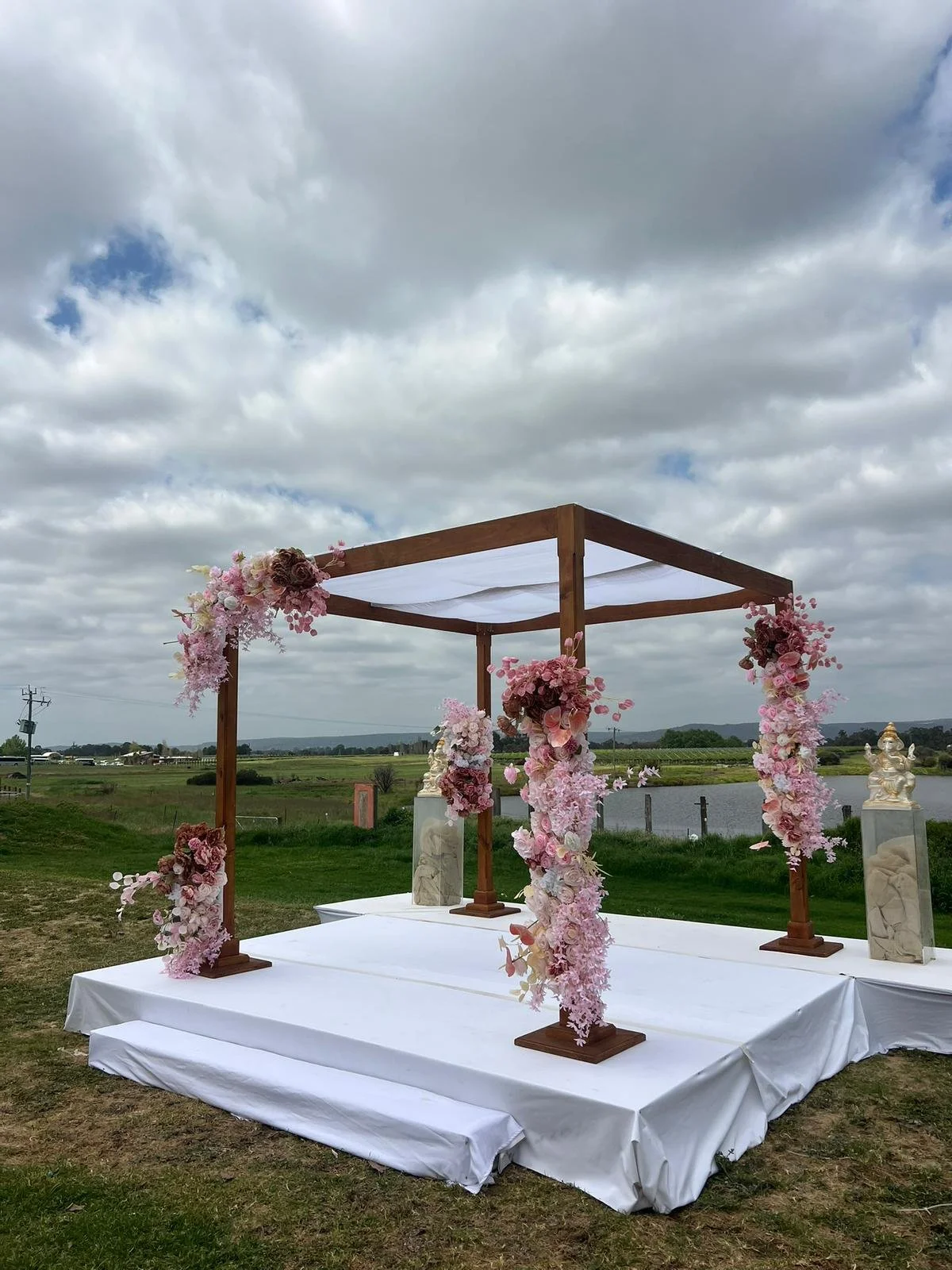 Indian Wooden Mandap.jpeg