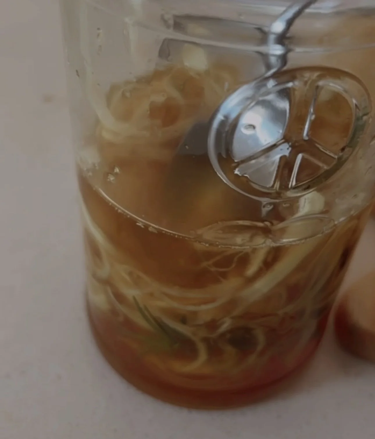 Medicinal Honey-Onion Cough Syrup