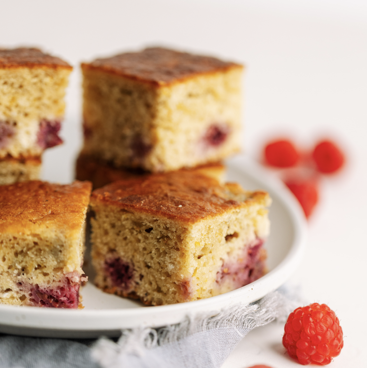 Orange &amp; Mixed Berry afternoon tea cake