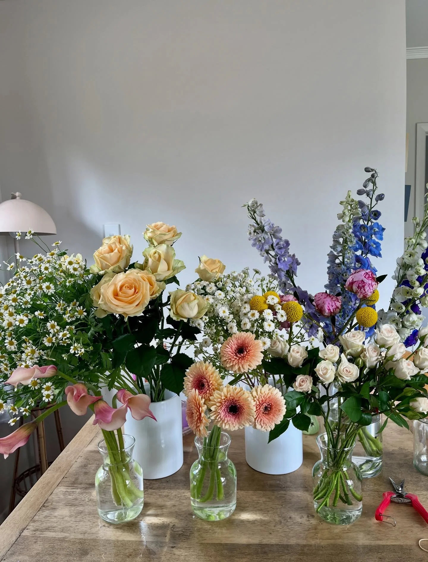 The ingredients > The bouquet 💖💖💖 

#bridalbouquet #wellingtonflorist #wellingtonweddings #wellingtonweddingflowers #nzflorist