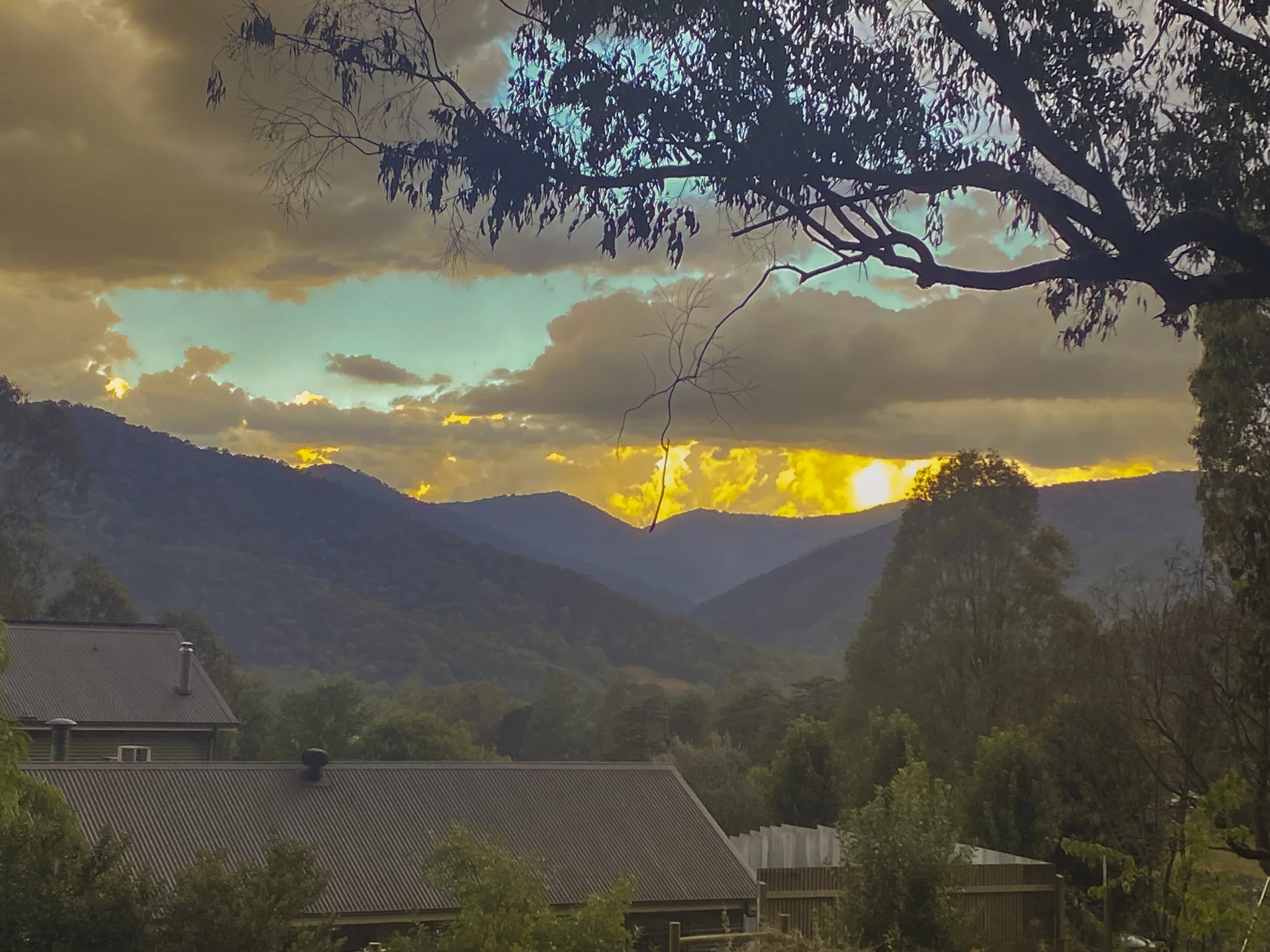 Mystic Lane (Bright)