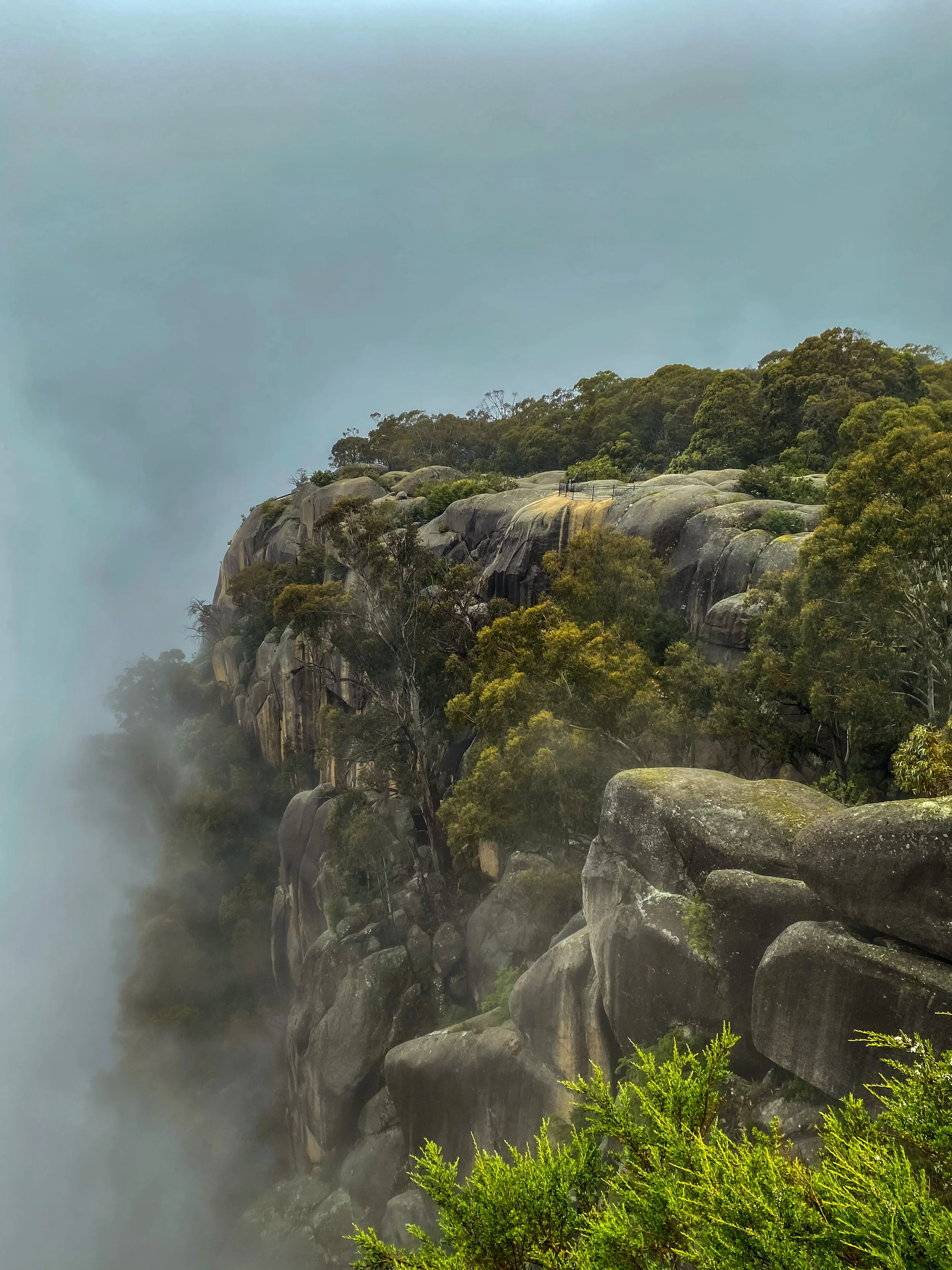 Mushroom Rock (Mt Buffalo) (2)