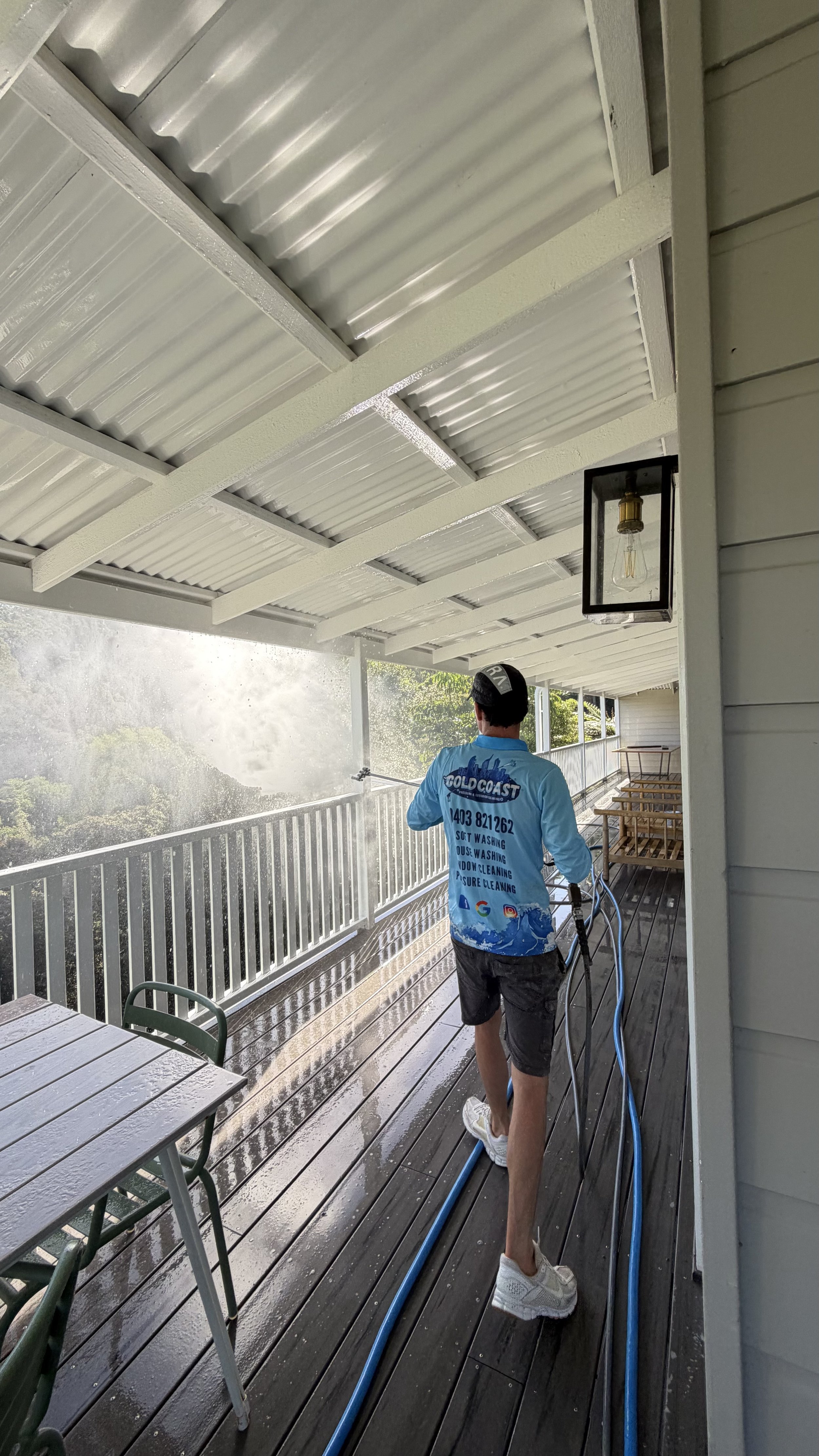Soft Wash vs Pressure Wash — What's the Difference and When Should You Use Each?