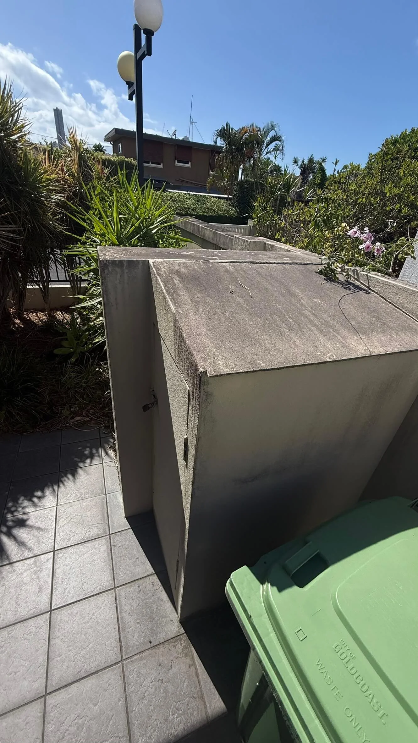 Fence Cleaning Clear Island Waters