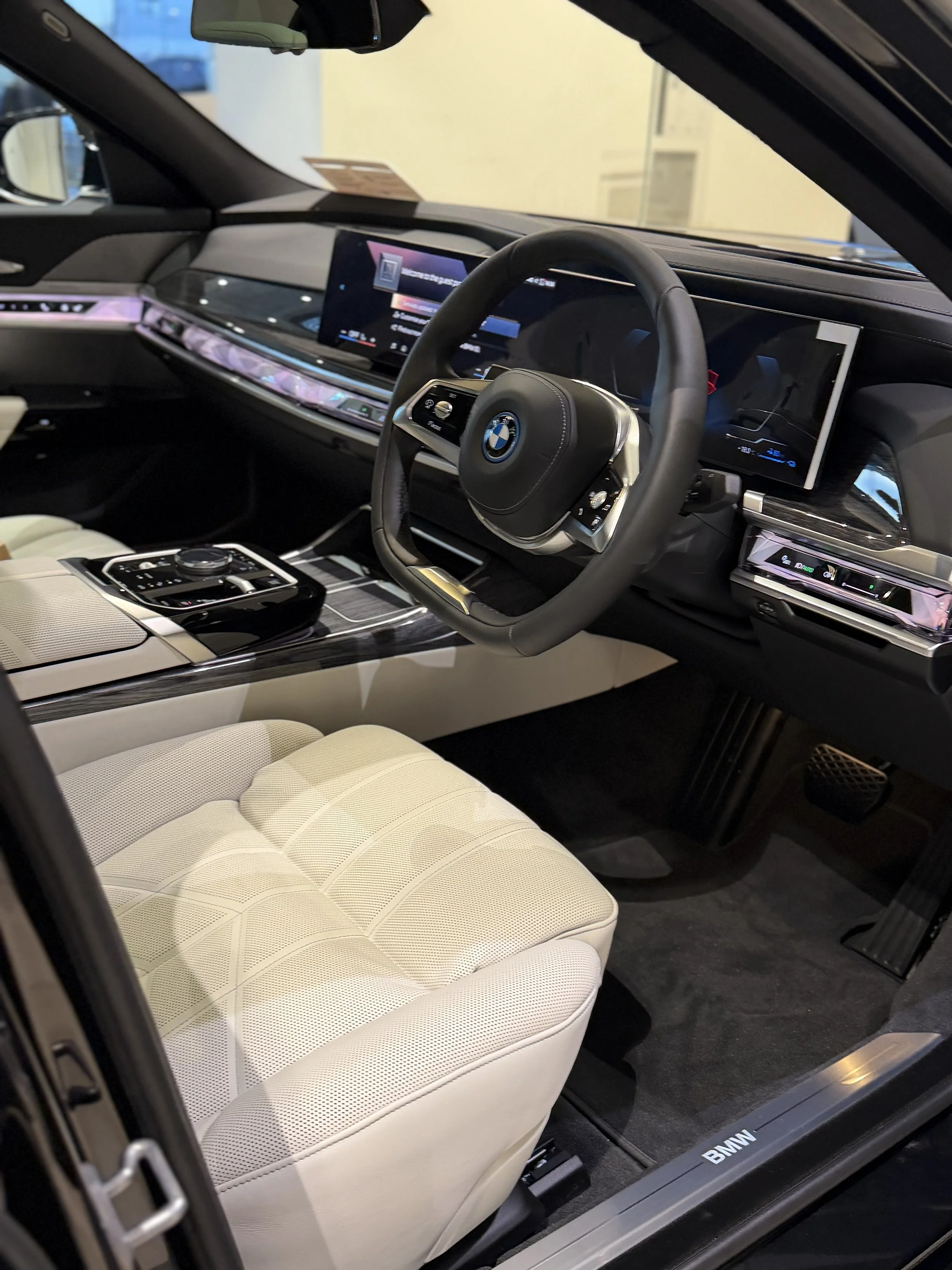 Weddings from €390.00 / 4 hours