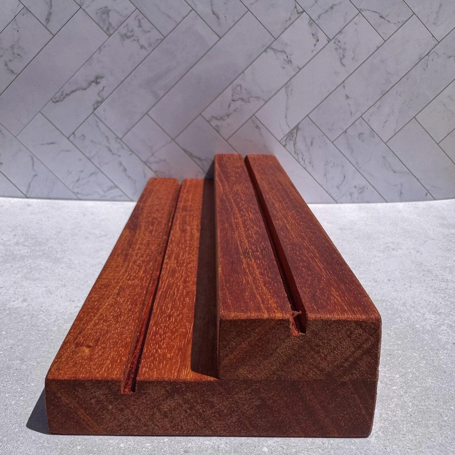 side1.jpg
