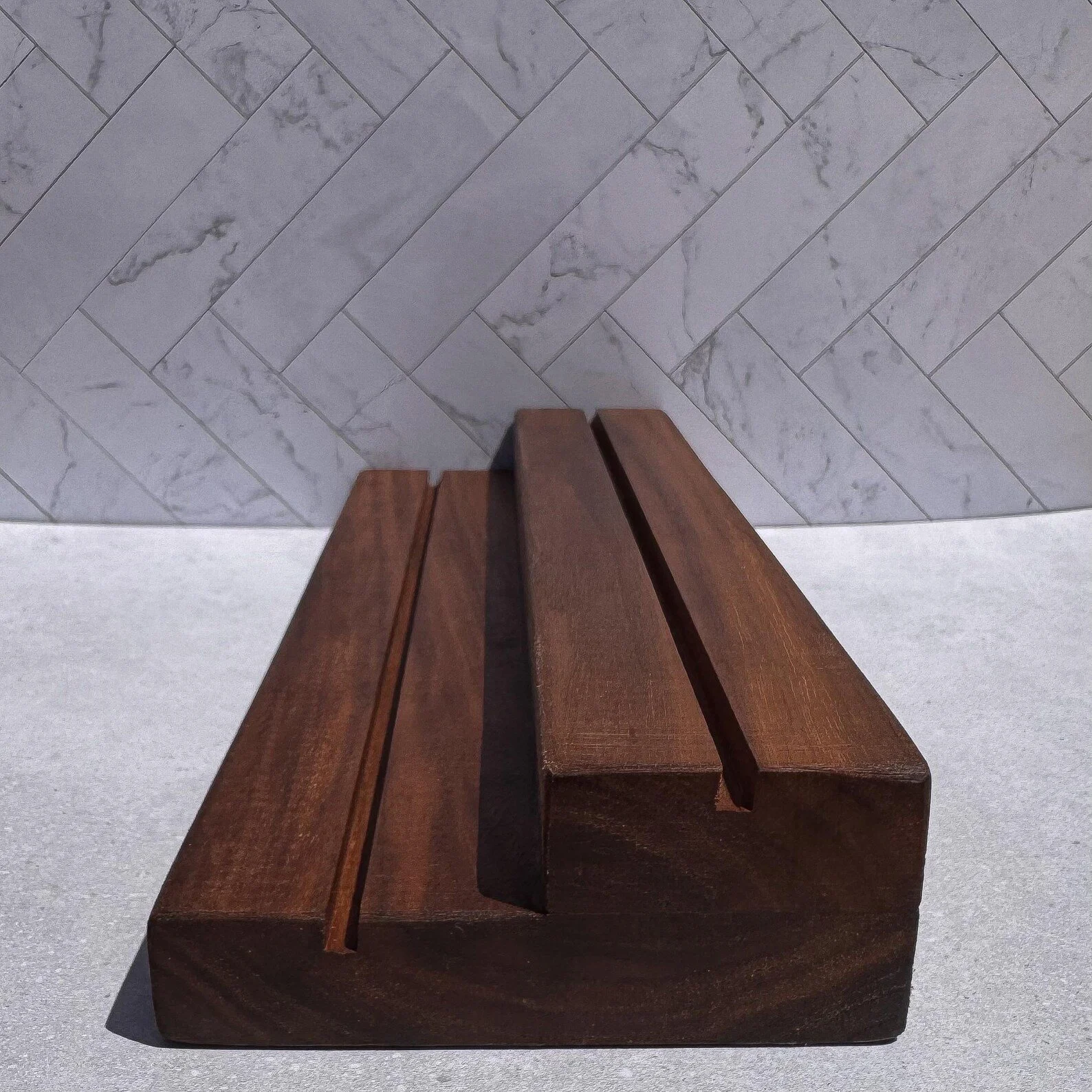side3.jpg