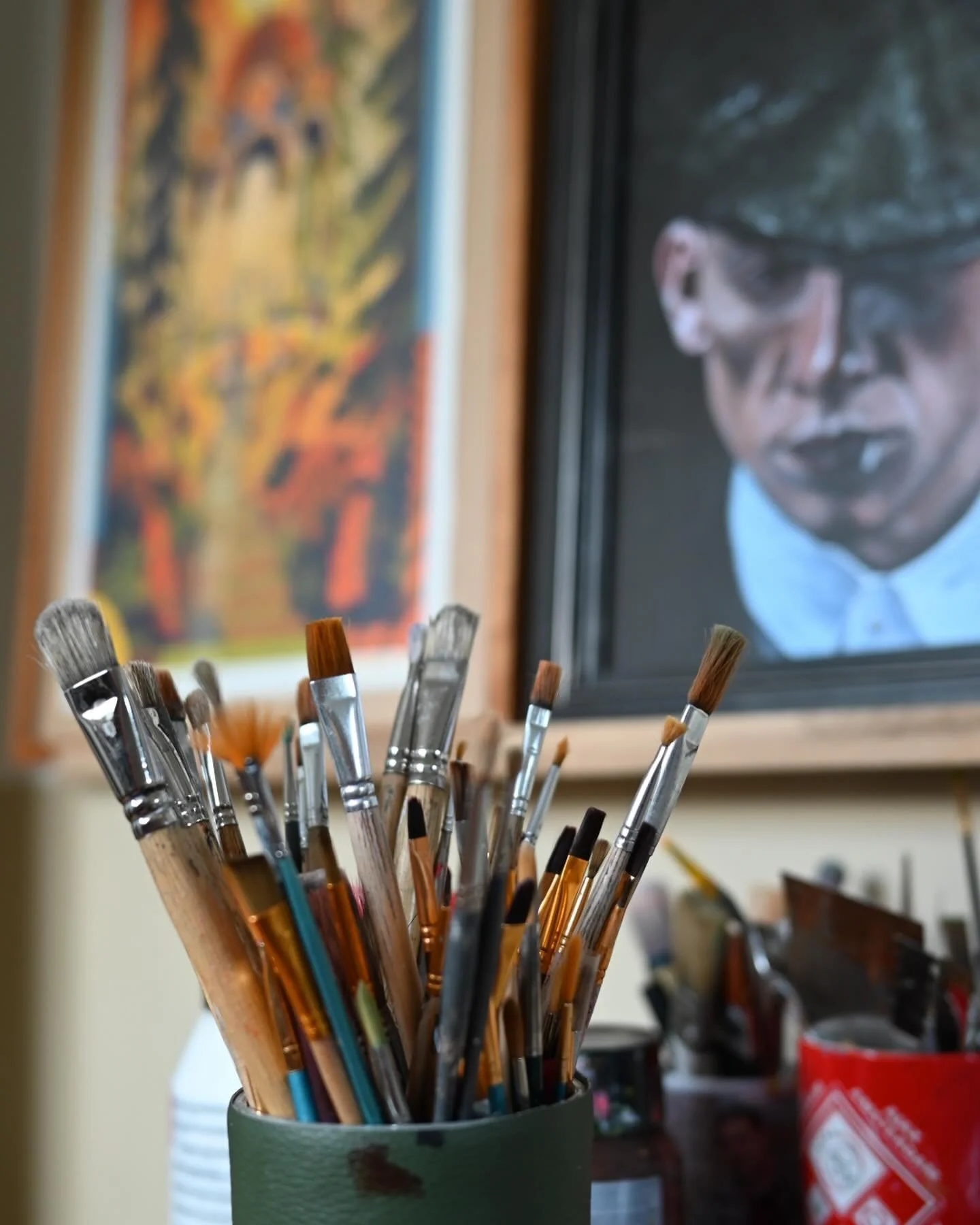 Proces Gijs! 
Natuurlijk gaat het om het eindresultaat, maar het proces van het opbouwen van een schilderij bij anderen ben ik ook altijd nieuwsgierig naar. Door veel filmpjes te bekijken of programma’s als “Het Geheim van de Meester&rdq