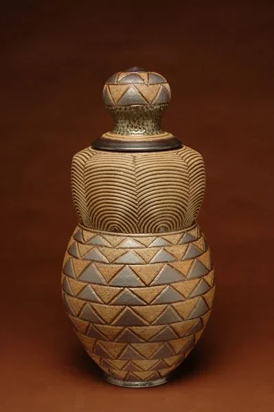 jar04-2006.webp