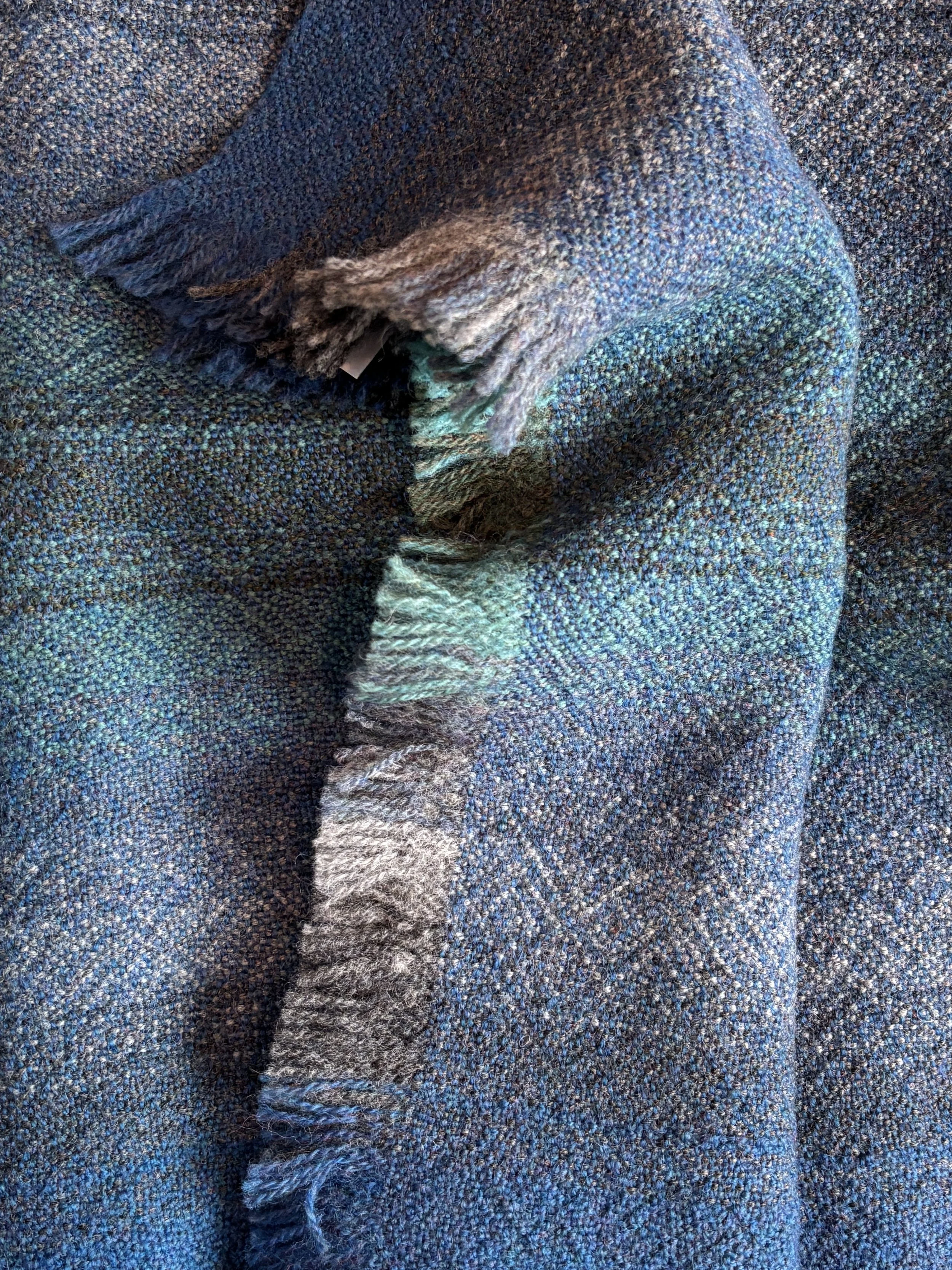 Wool Shawl (Blue/Black/Grey)