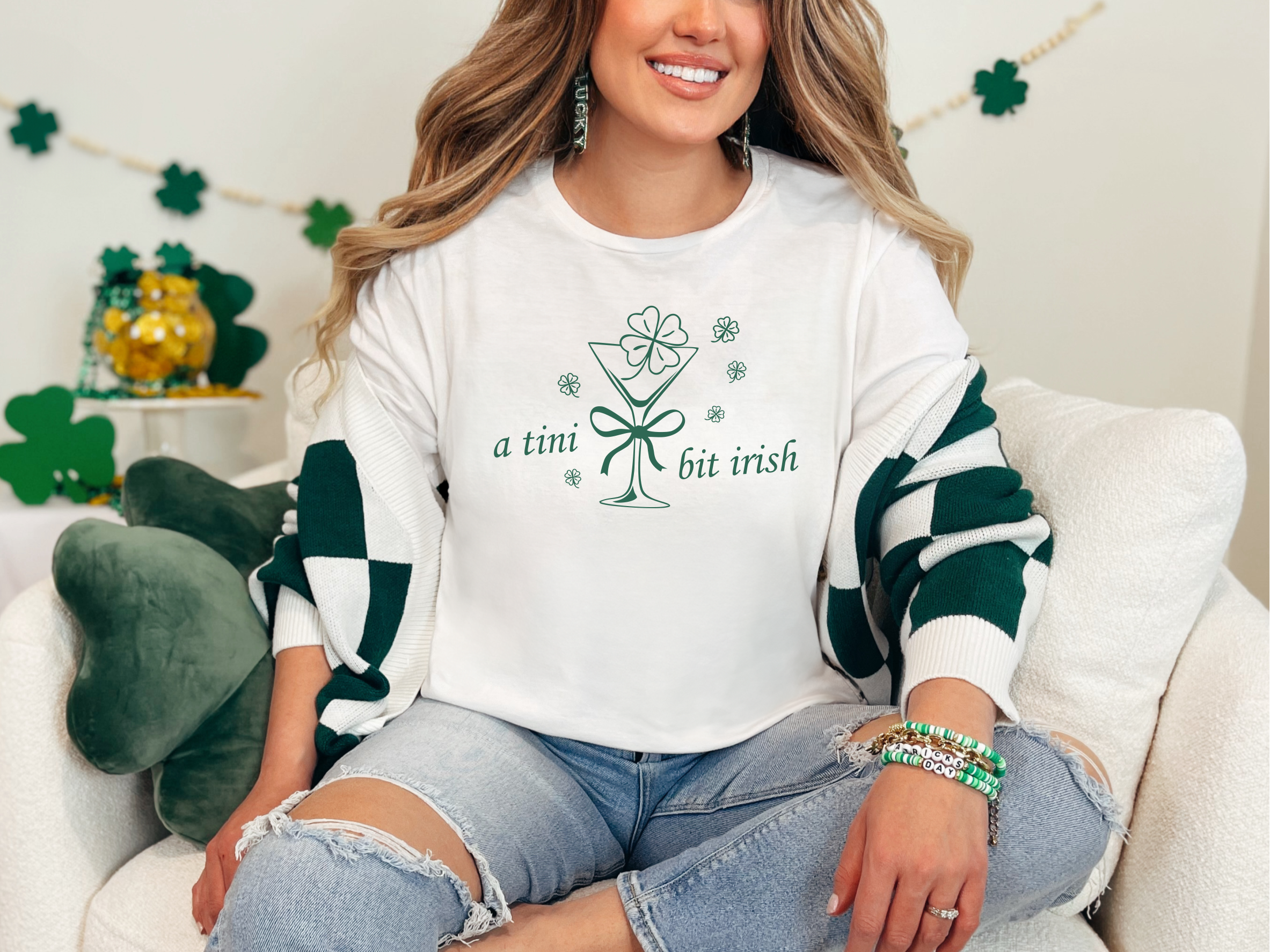 tini irish white t.png