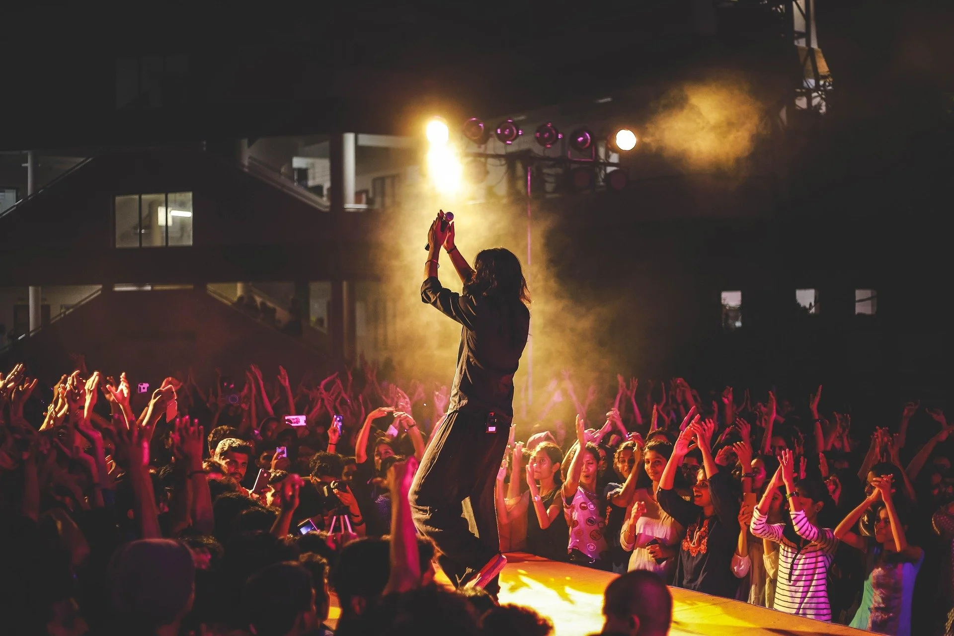 How to Sell an Experience (Not Just a Ticket)