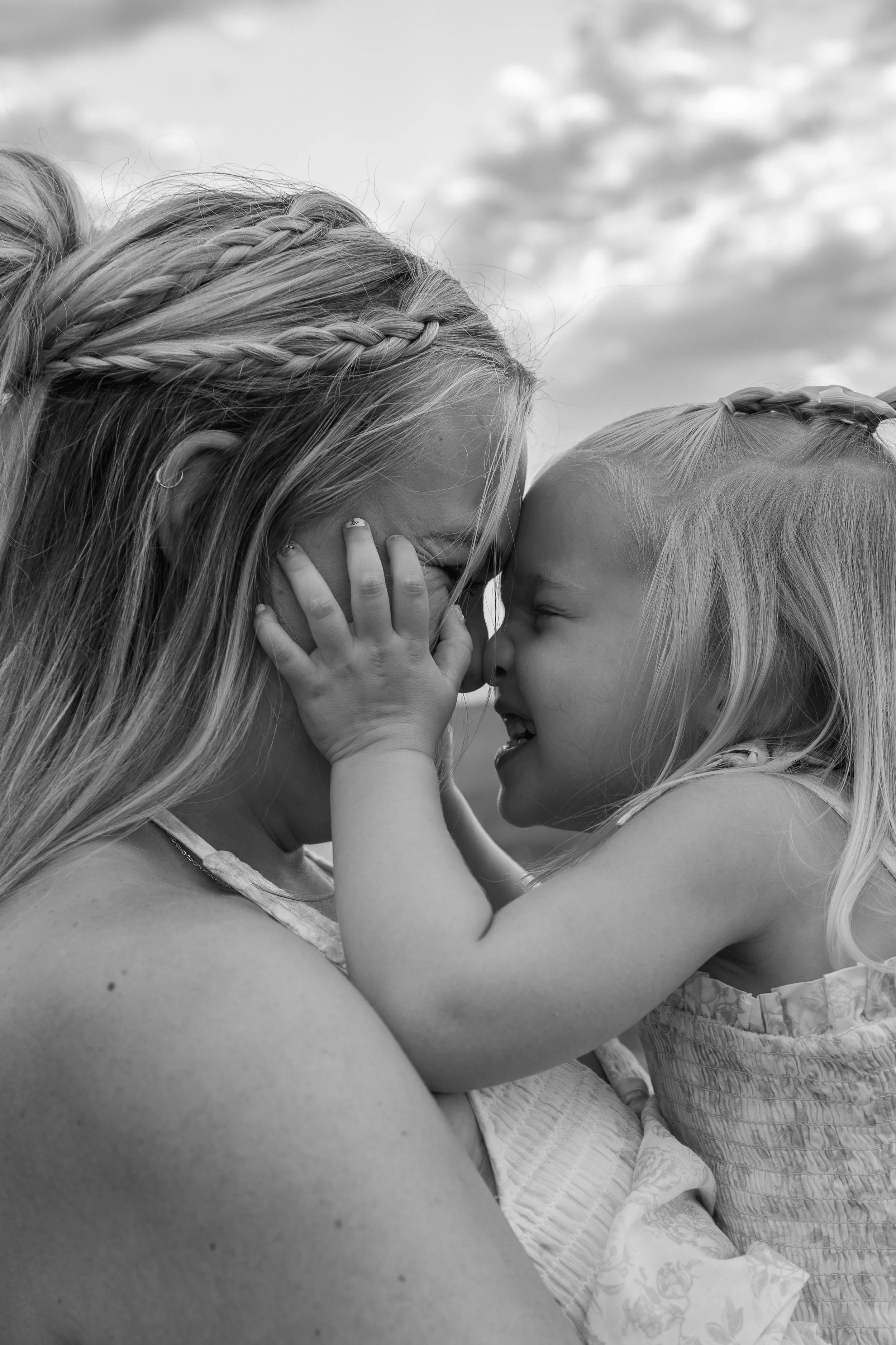 Robinson Flower Farm Session - SNEAK PEEKS-16.jpg