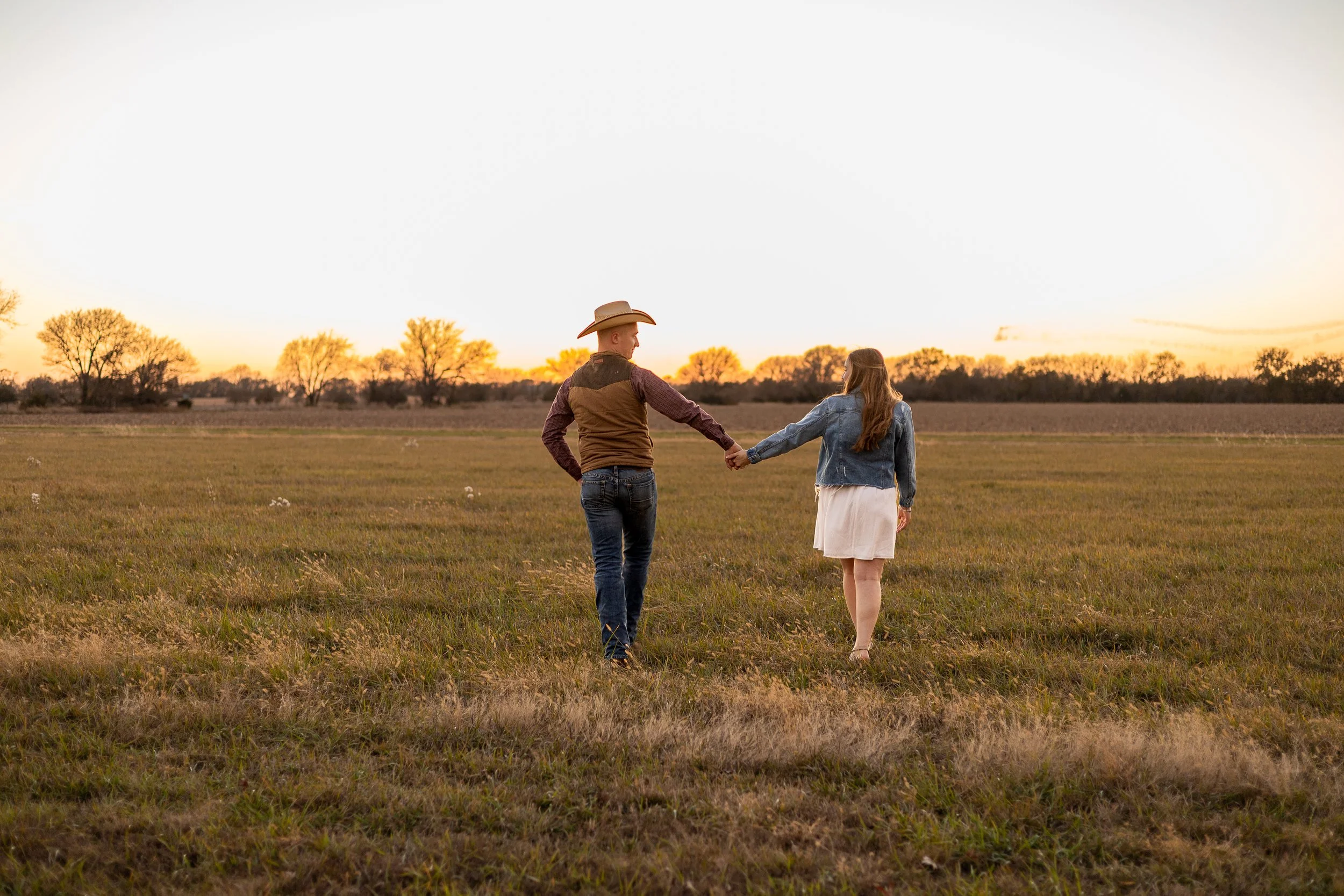 Kinze & Evan Engagement Session-74.jpg