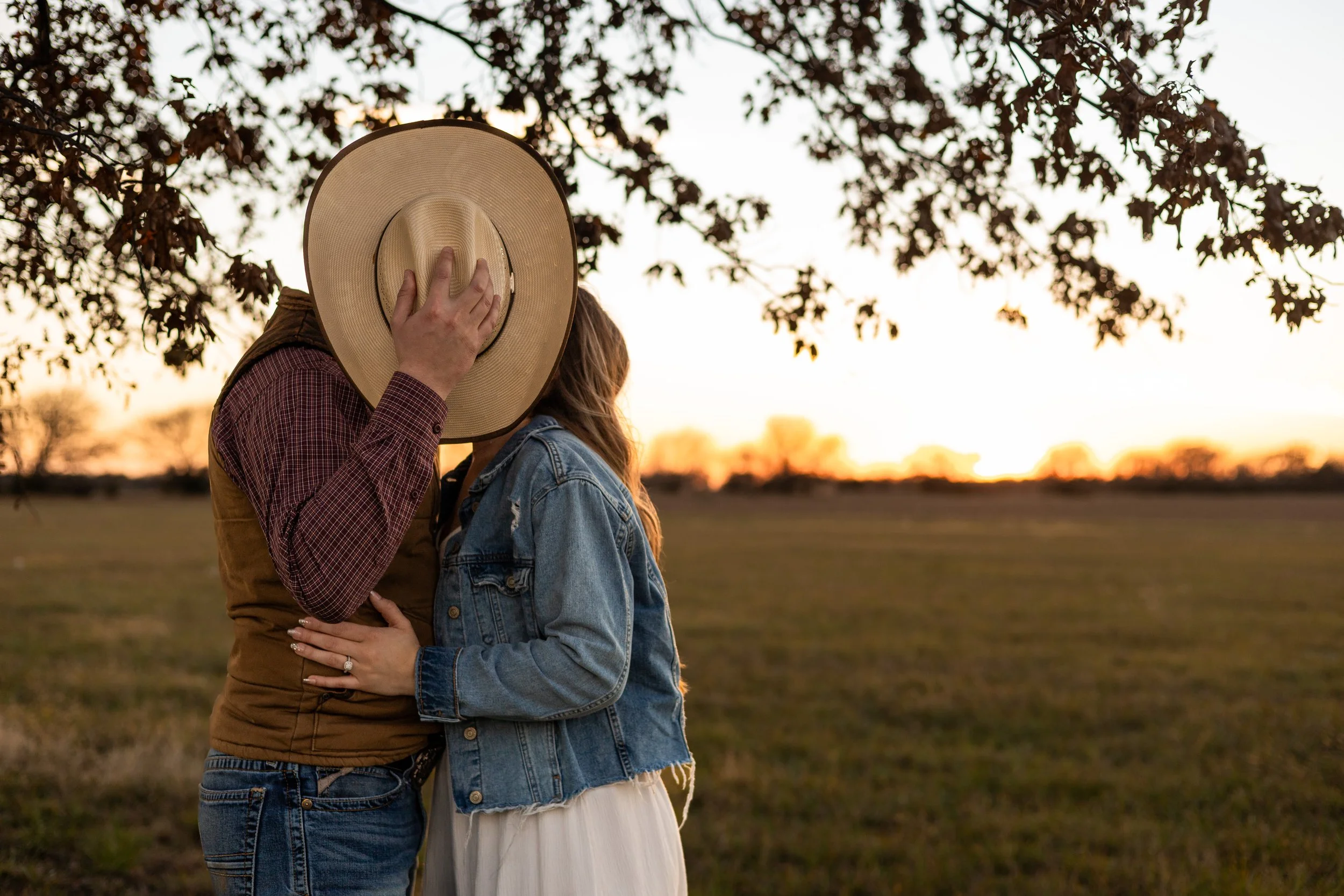 Kinze & Evan Engagement Session - For Screen-66.jpg