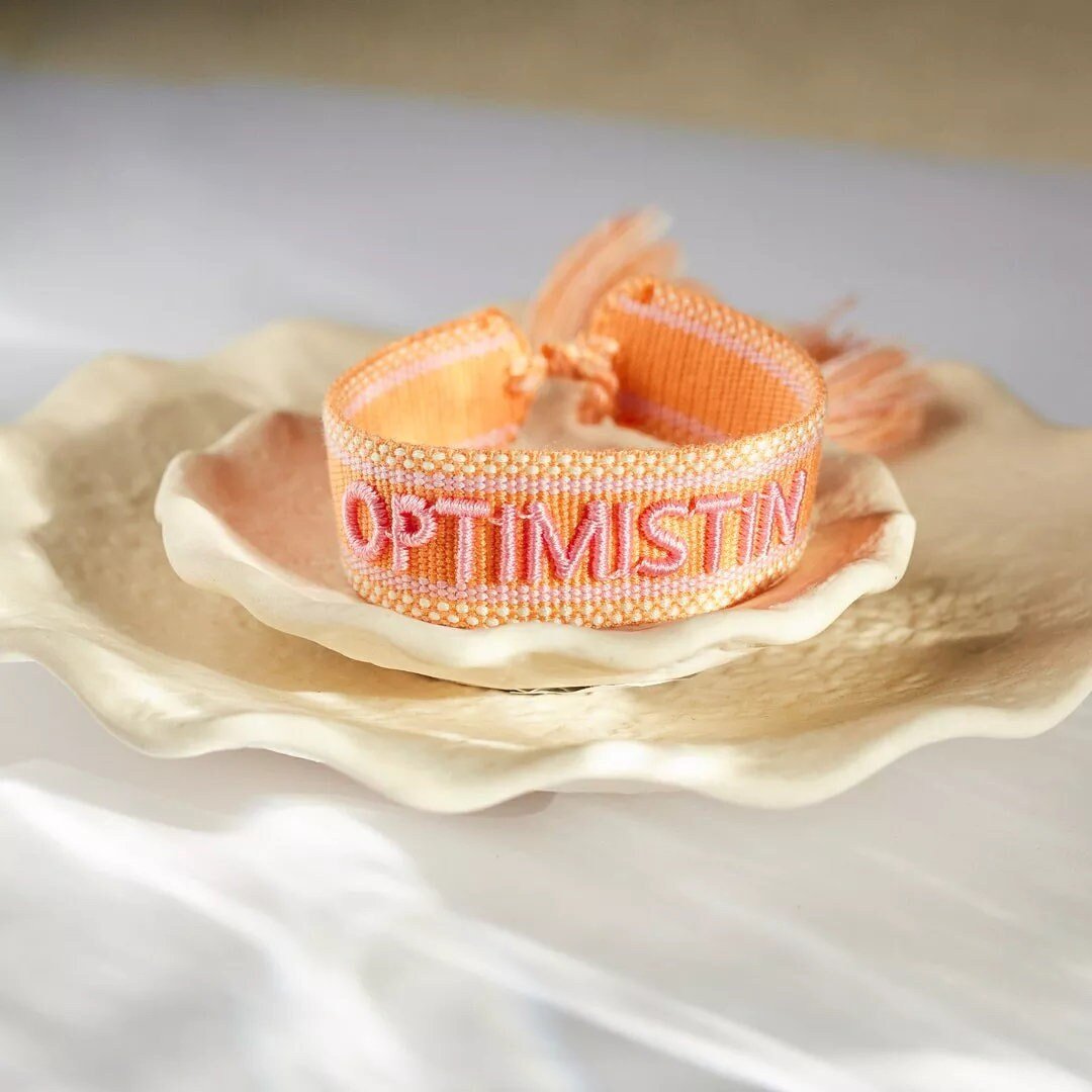 https://i.etsystatic.com/47670536/r/il/6ad97b/5545885817/il_fullxfull.5545885817_ikbm.jpg