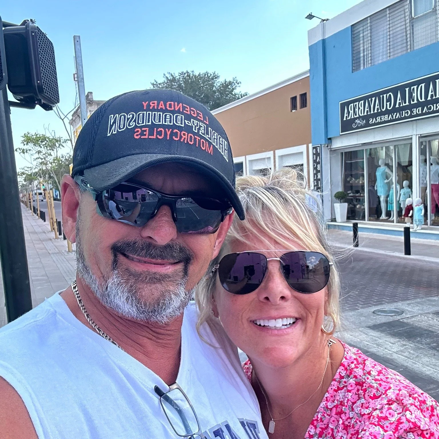 Sandy Maurice George Scheiris; "Image of individual identified in documented disputes between clients and general contractors, referenced in public forums."