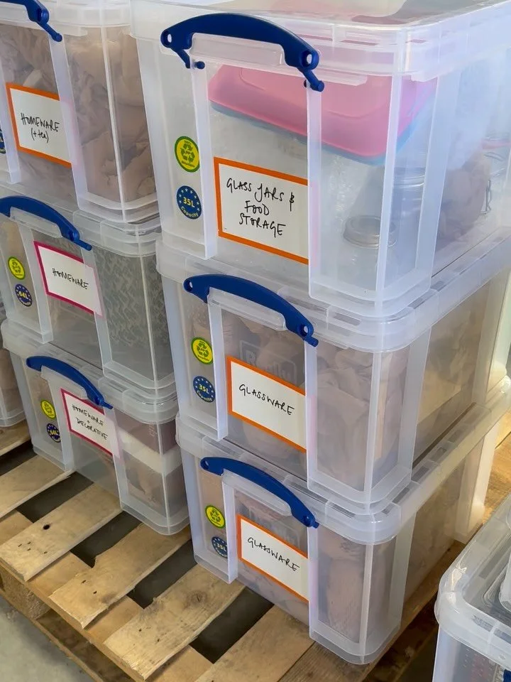 Storage heaven! 🌟 

Who doesn&rsquo;t love a super organised set of matching storage boxes, all stacked neatly and labelled 🫶🏼 

When they move back in after their big renovation, everything will be exactly where it belongs 🙌🏻

#StorageGoals #Or