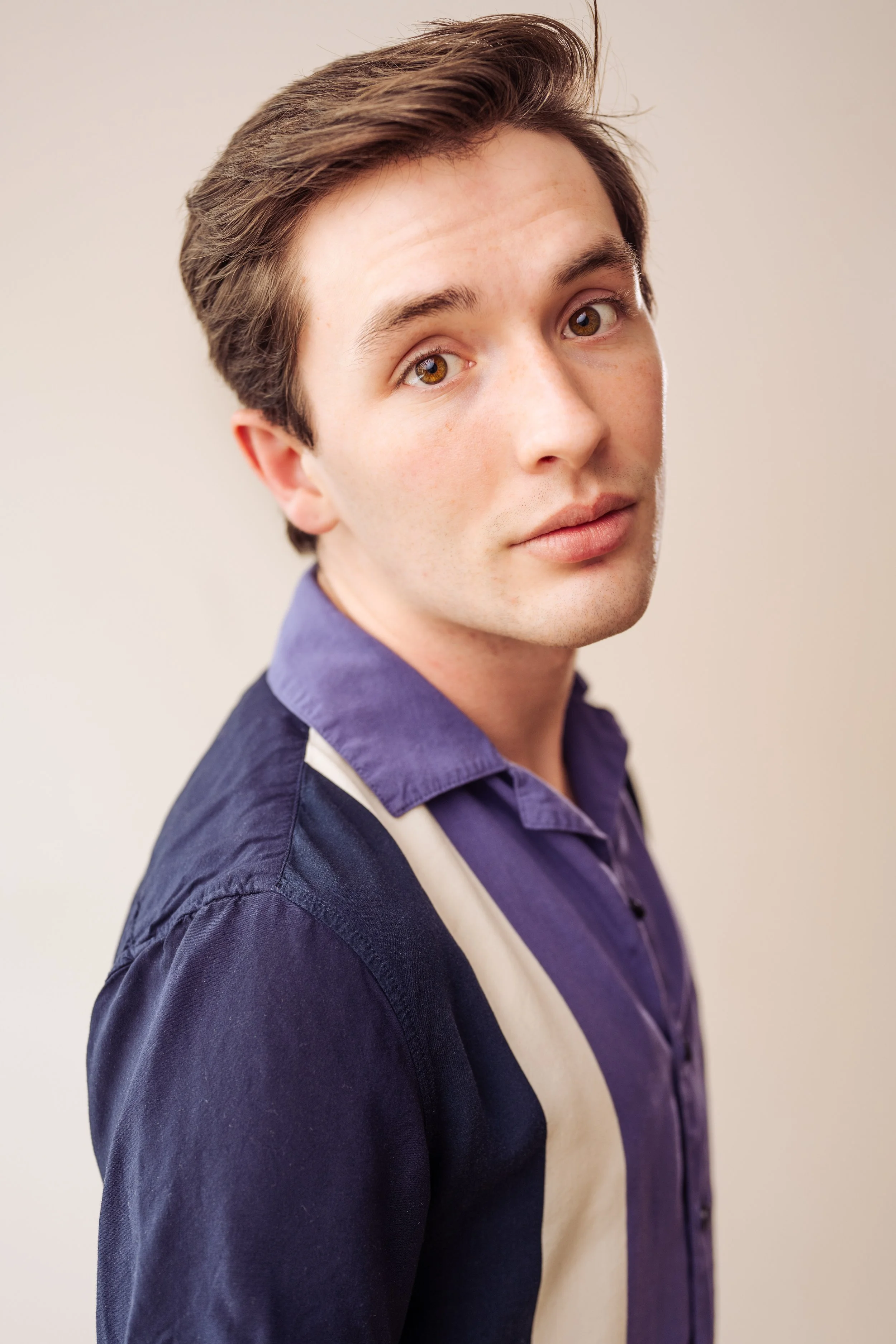 Headshot-Levi Hopkins