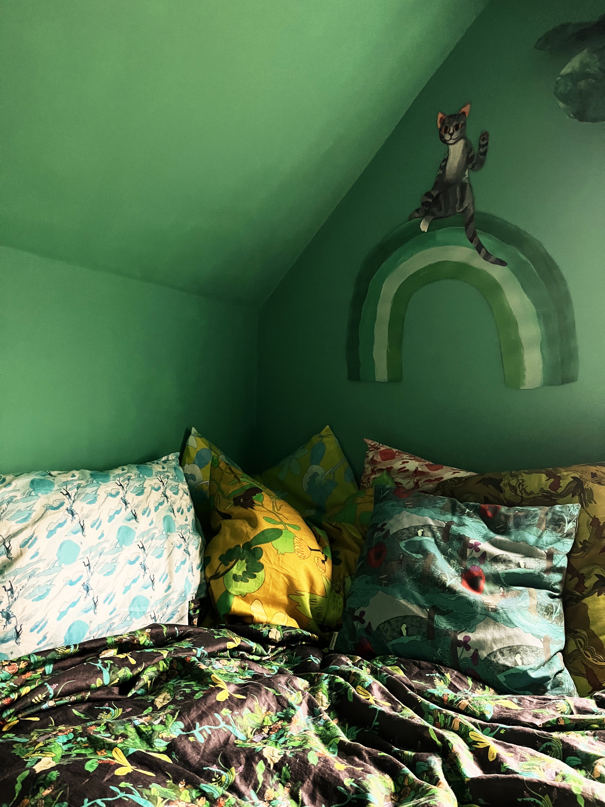 Whole Bed of patterns.jpg