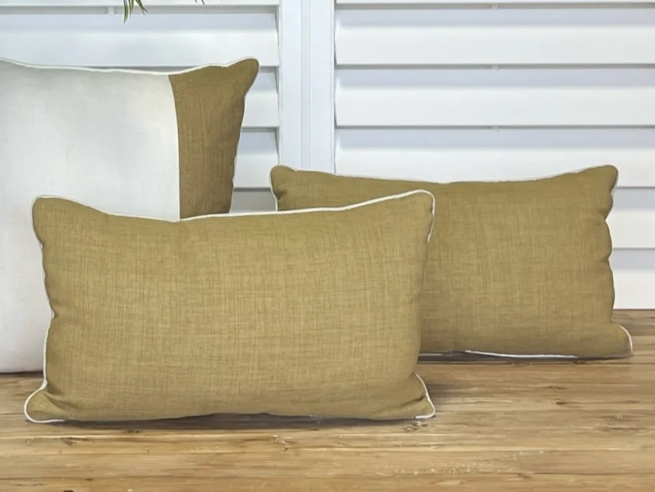 LUMIN & IVORY LINEN LUMBAR PILLOW