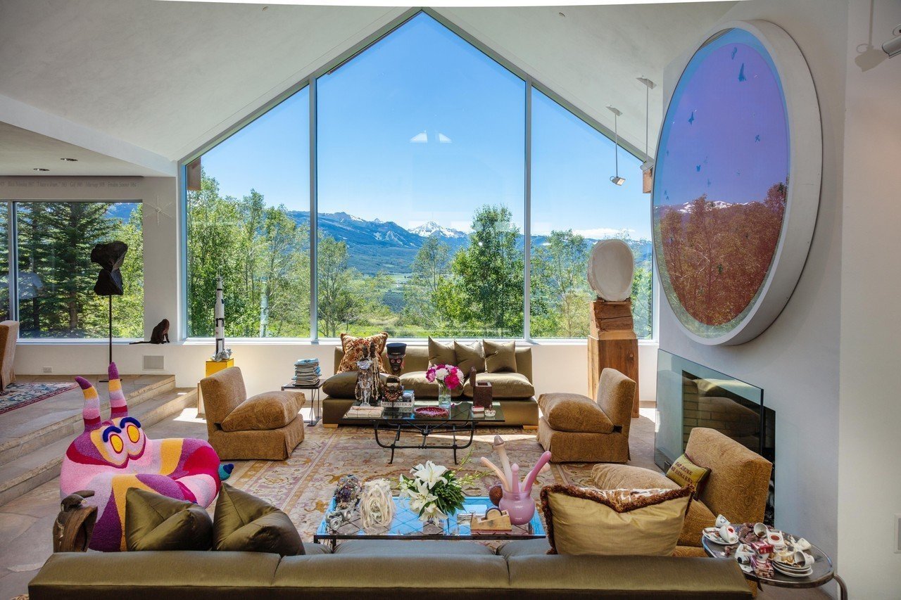 “Collectors at Home” with Nancy Magoon