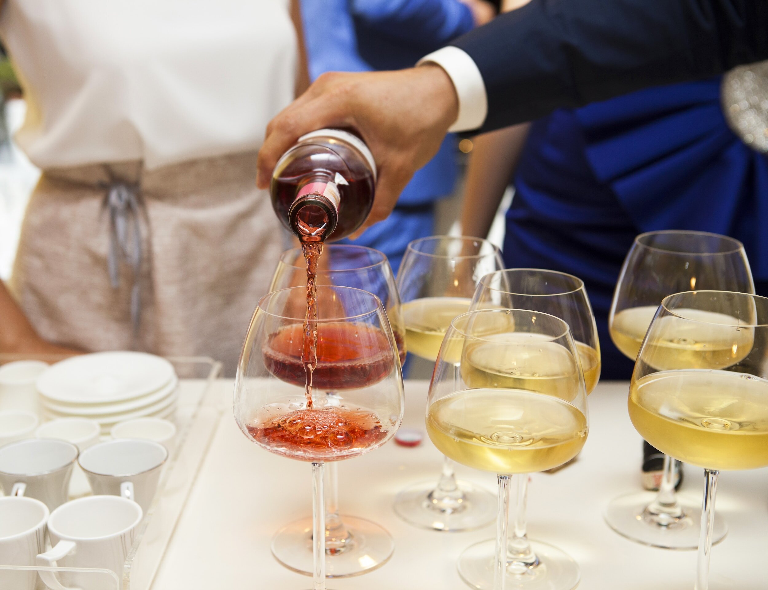 Intersect Art and Wine