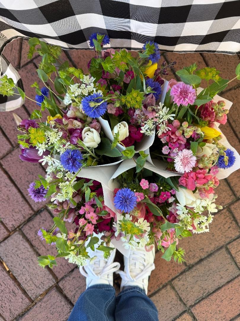 spring bouquets2.jpg