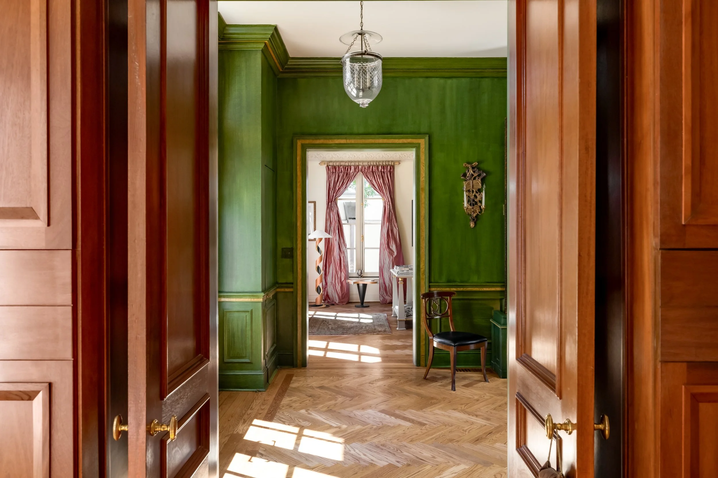 2740 Chain Bridge Road NW