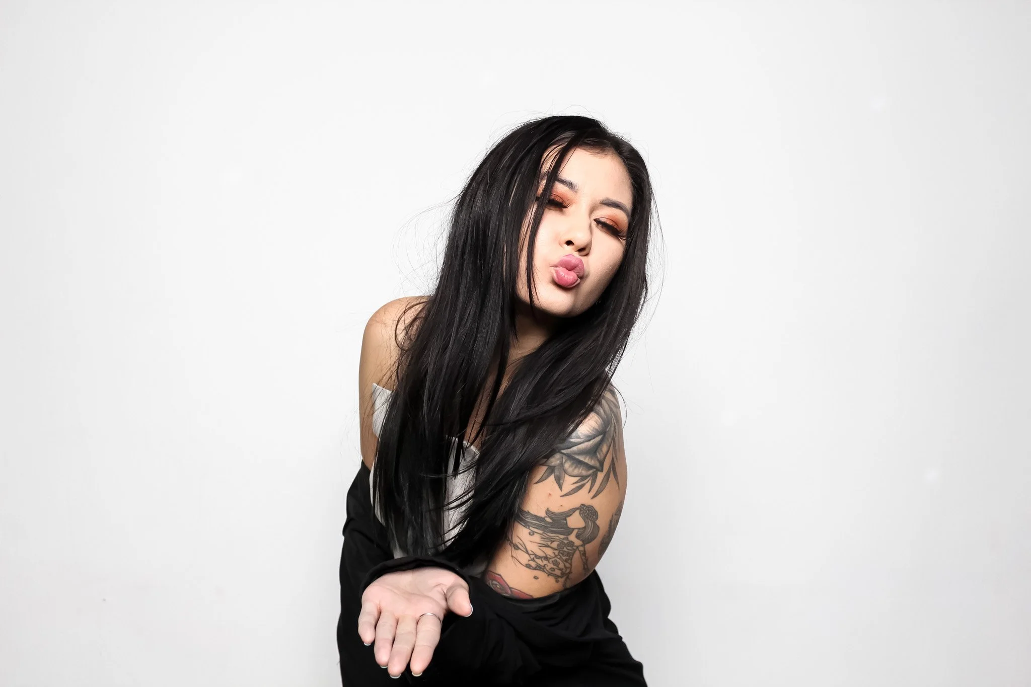 Desert Luna Photobooths | Luxury Photo Booth Rental Los Angeles2.jpg