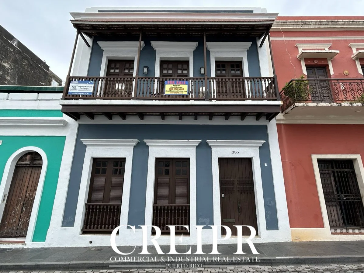 305 Luna Street, Viejo San Juan, PR