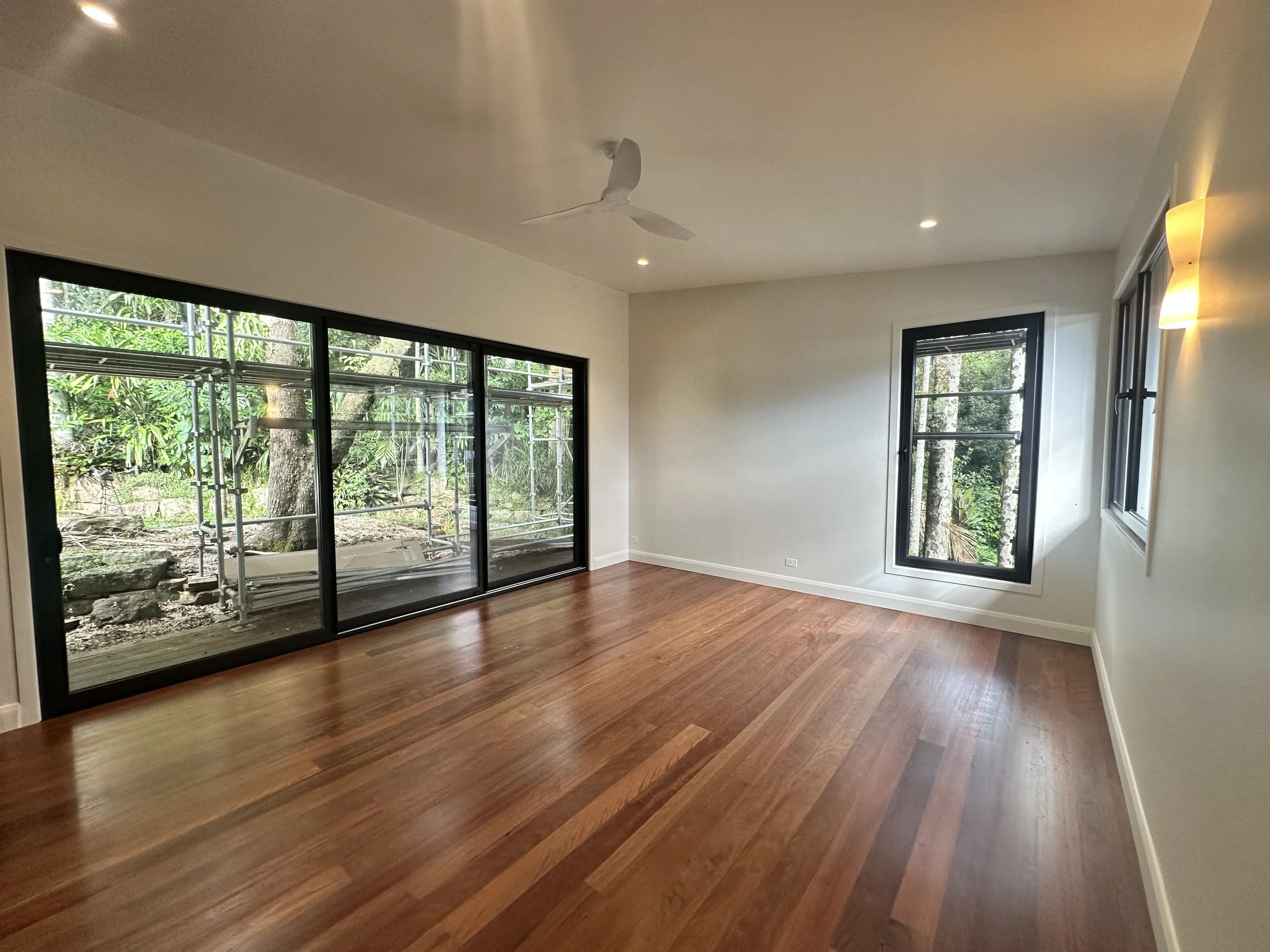 3-Panel Stacker Door and Tilt & Turn Window