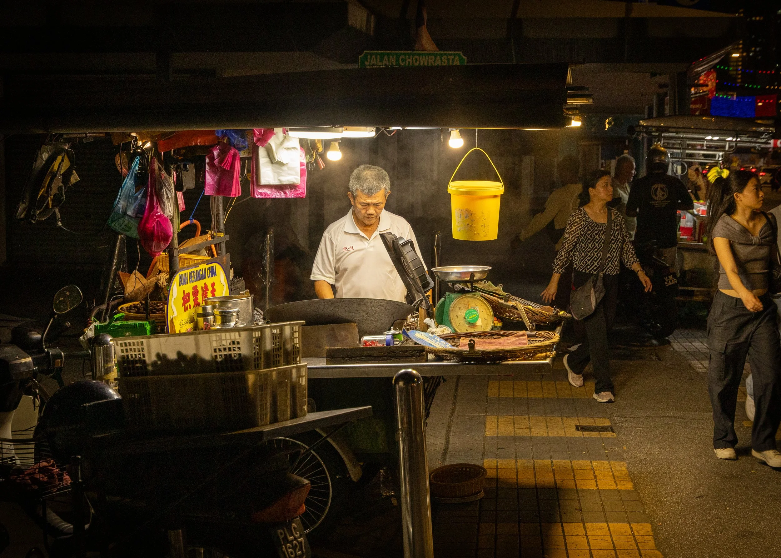 Street Hawker, Lebuh Chowrasta, George Town, Penang, Malaysia