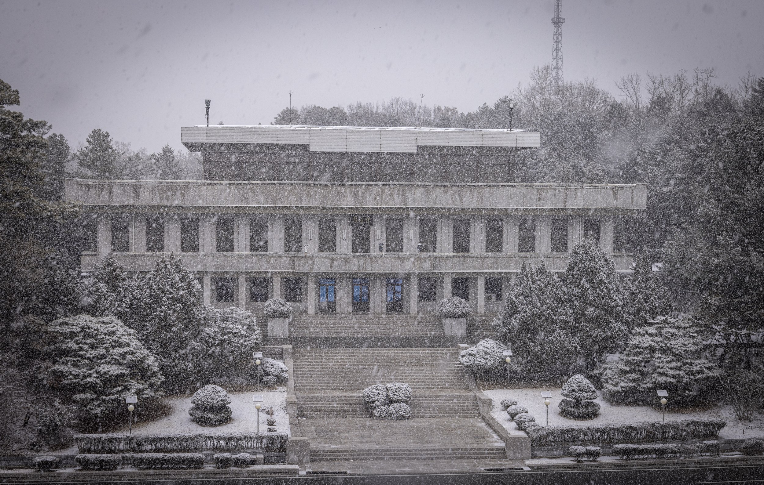 Phanmun Pavilion, Joint Security Area, Seonjeok-Ri