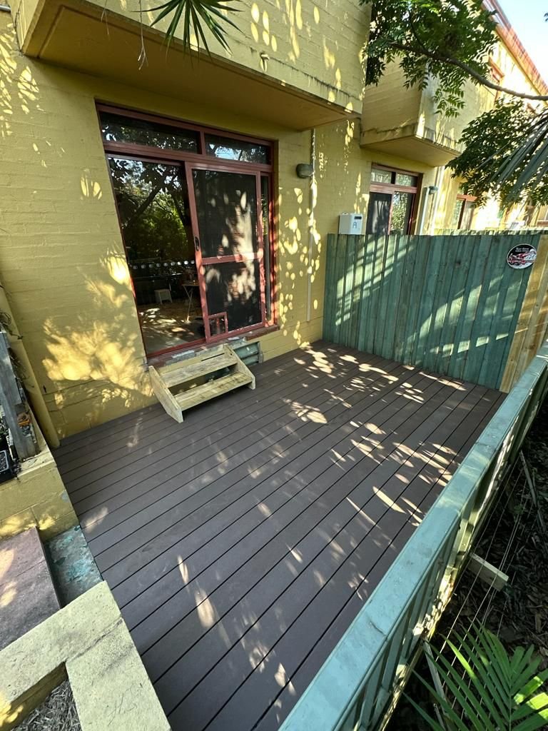 Abbotsford - Deck Replacement