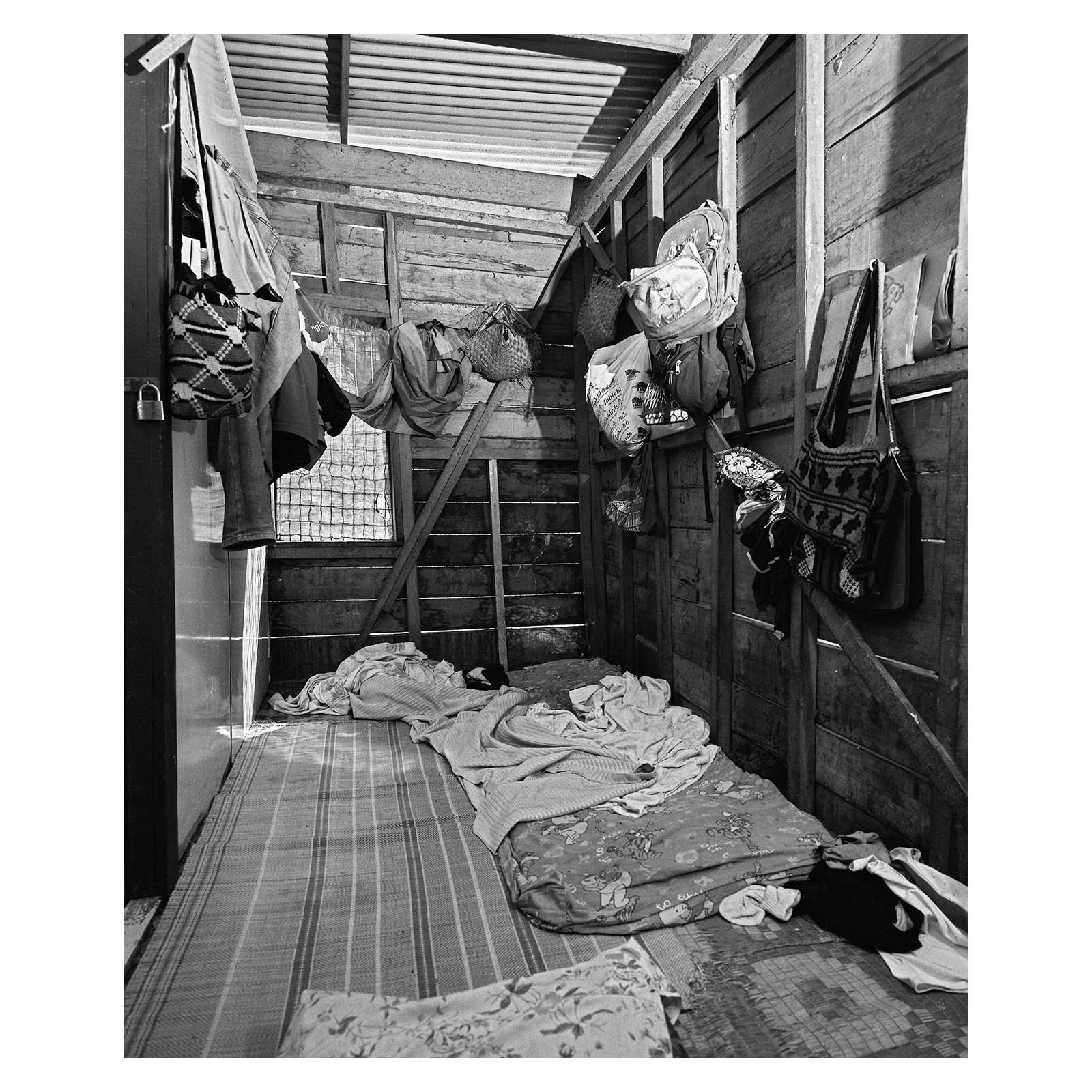 2013_8_mile_interiors_016.jpg