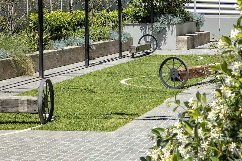 01-Black-Beetle-Landscape-Architects-ICONIC-WATERLOO-SIMONWOOD.jpg