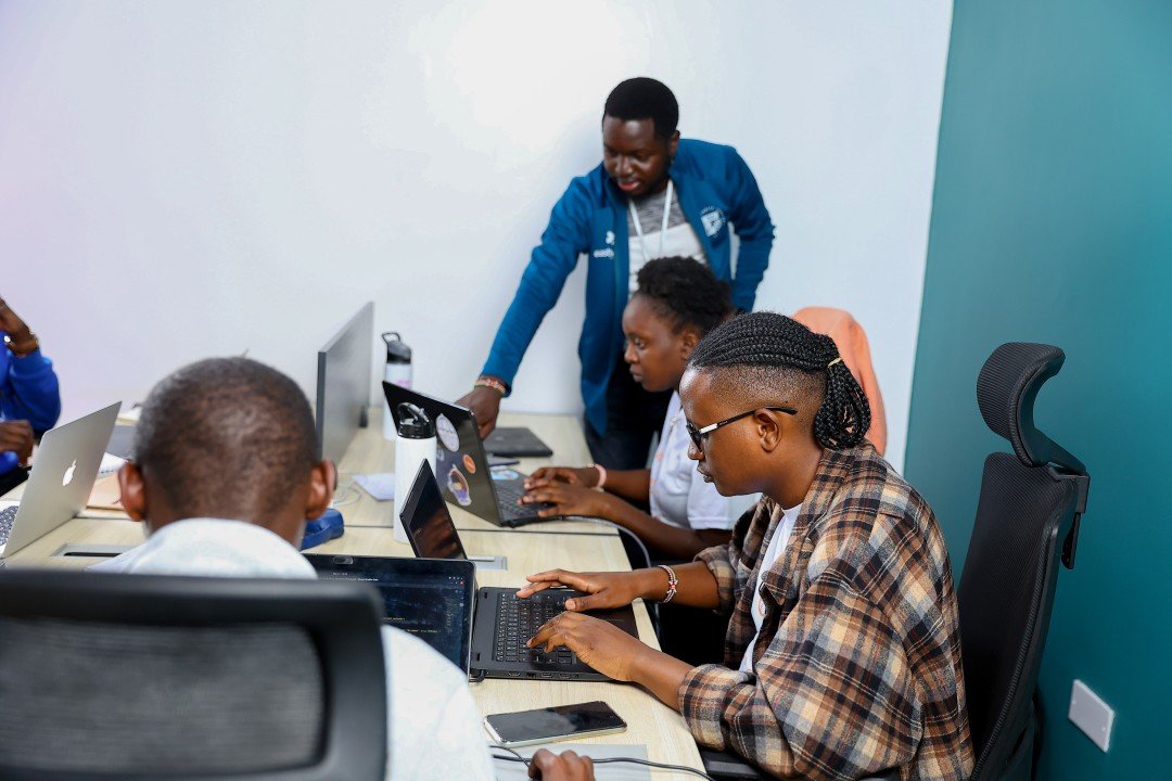 10 Ways to Build a Tech Business in High School