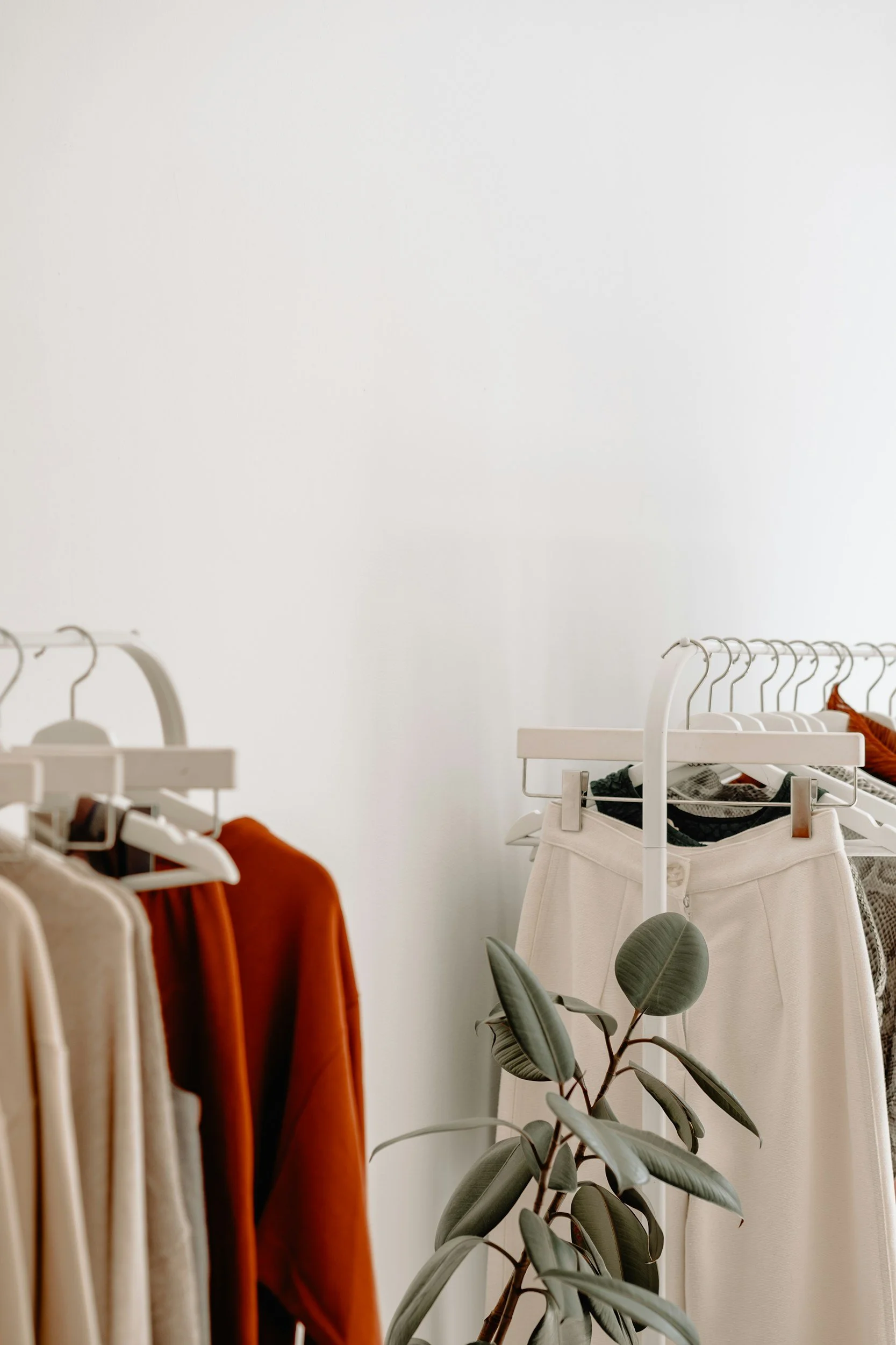 How to Start a Clothing Business as a Teenager