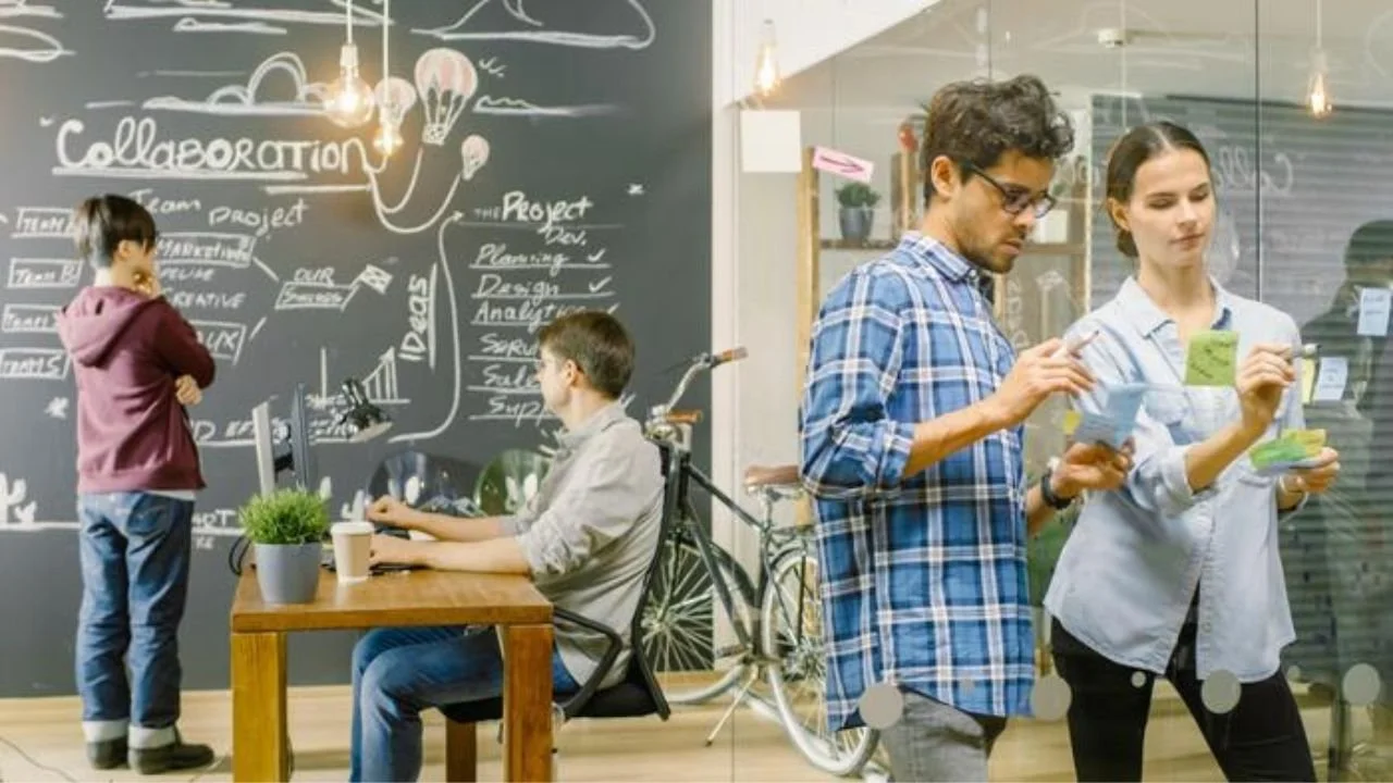 30 Entrepreneurship Extracurricular Ideas for Middle School Students