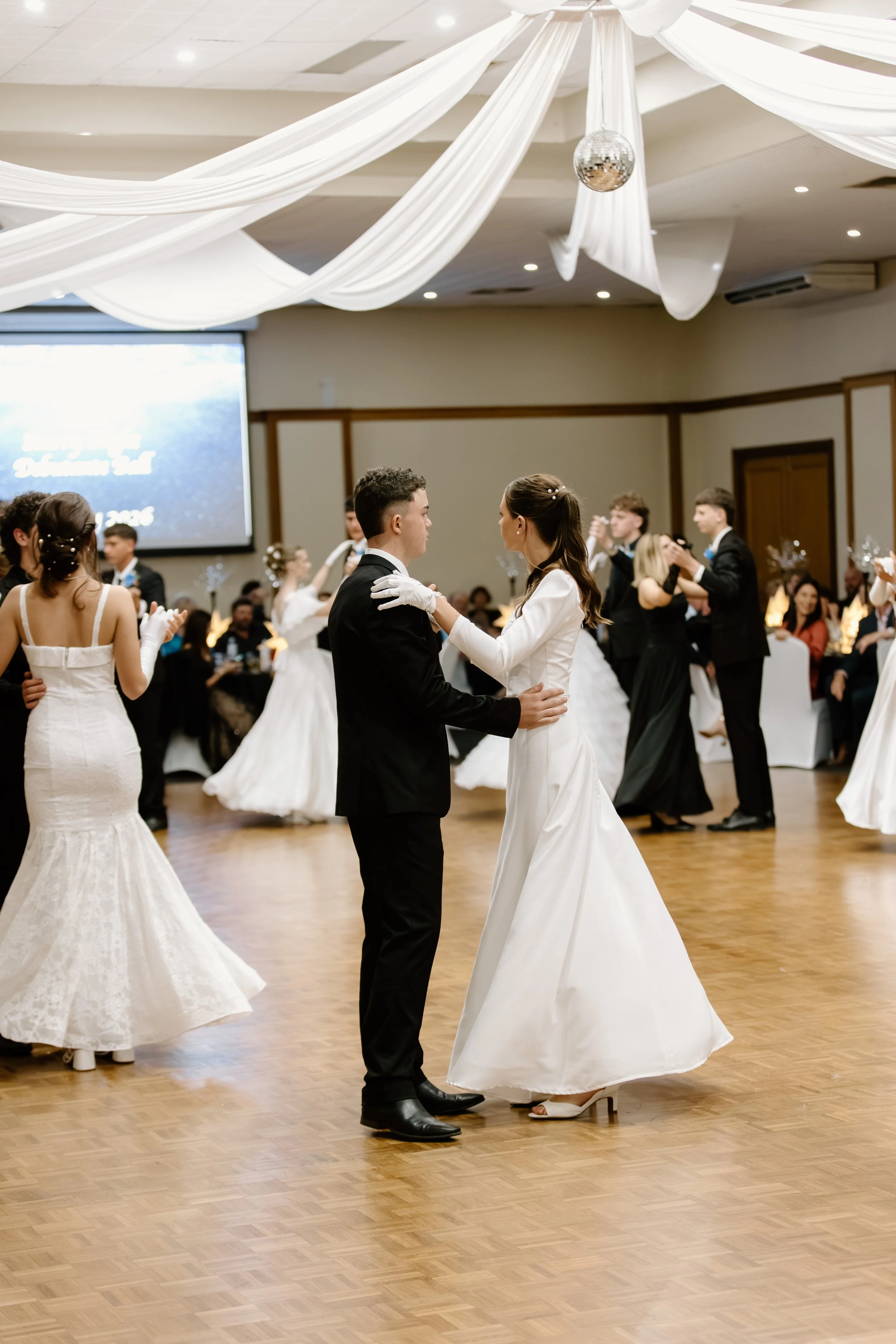 Debutante_89.jpg