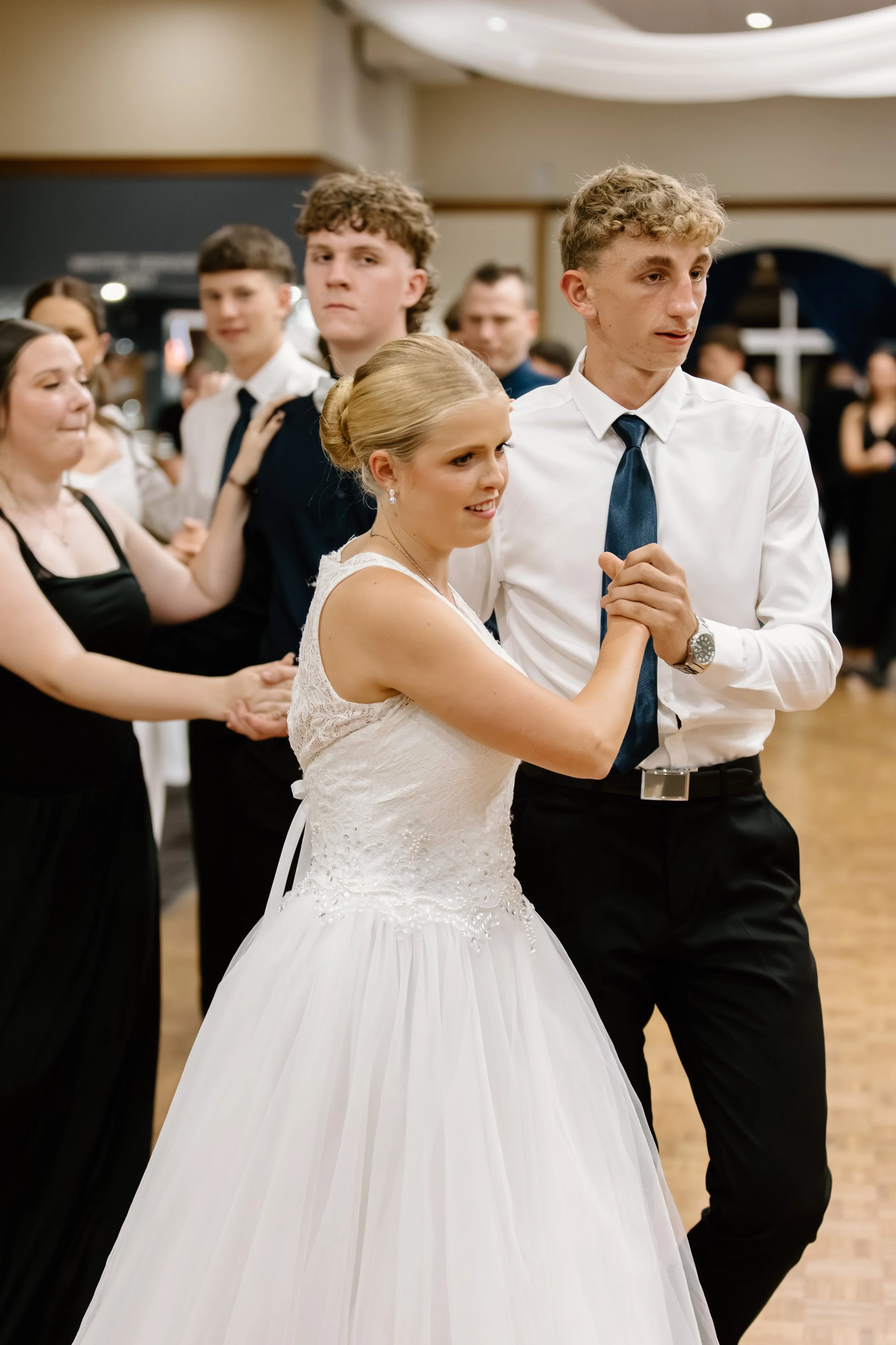Debutante_6.jpg
