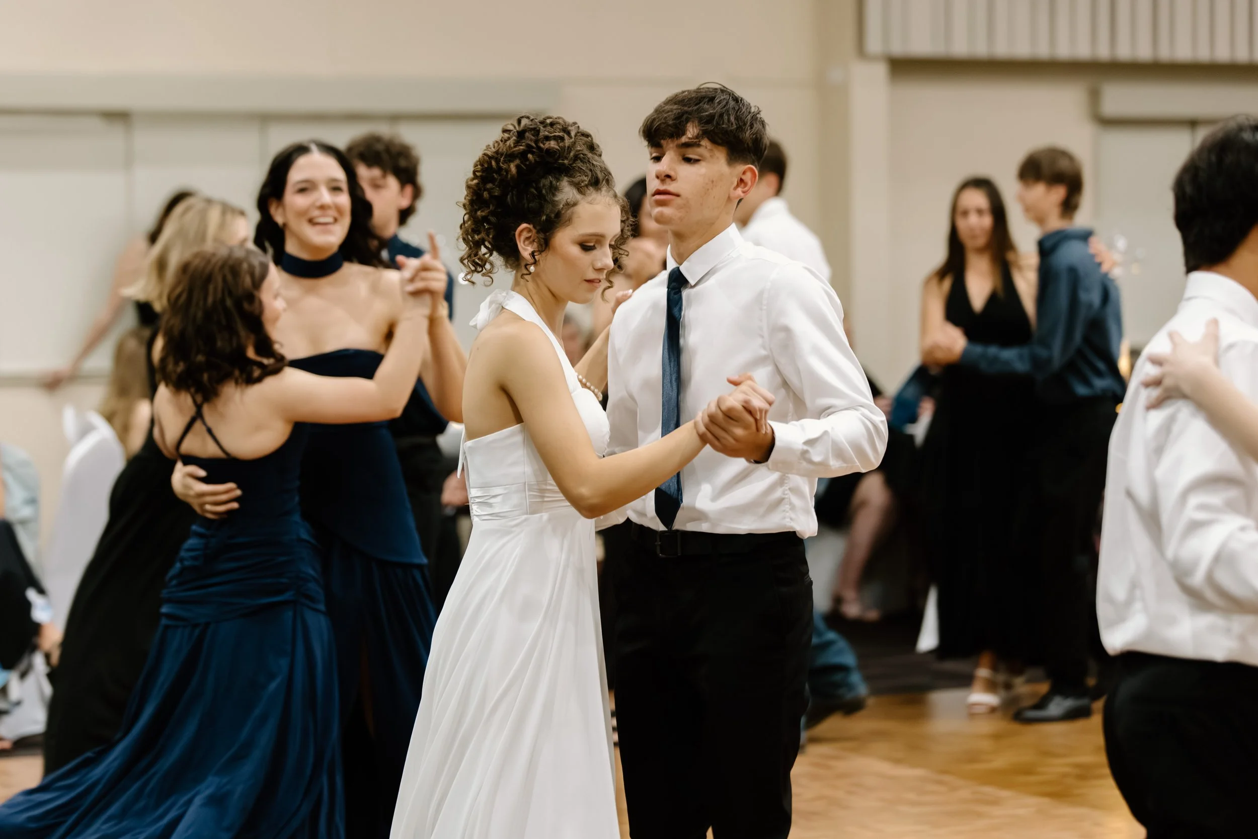 Debutante_12.jpg
