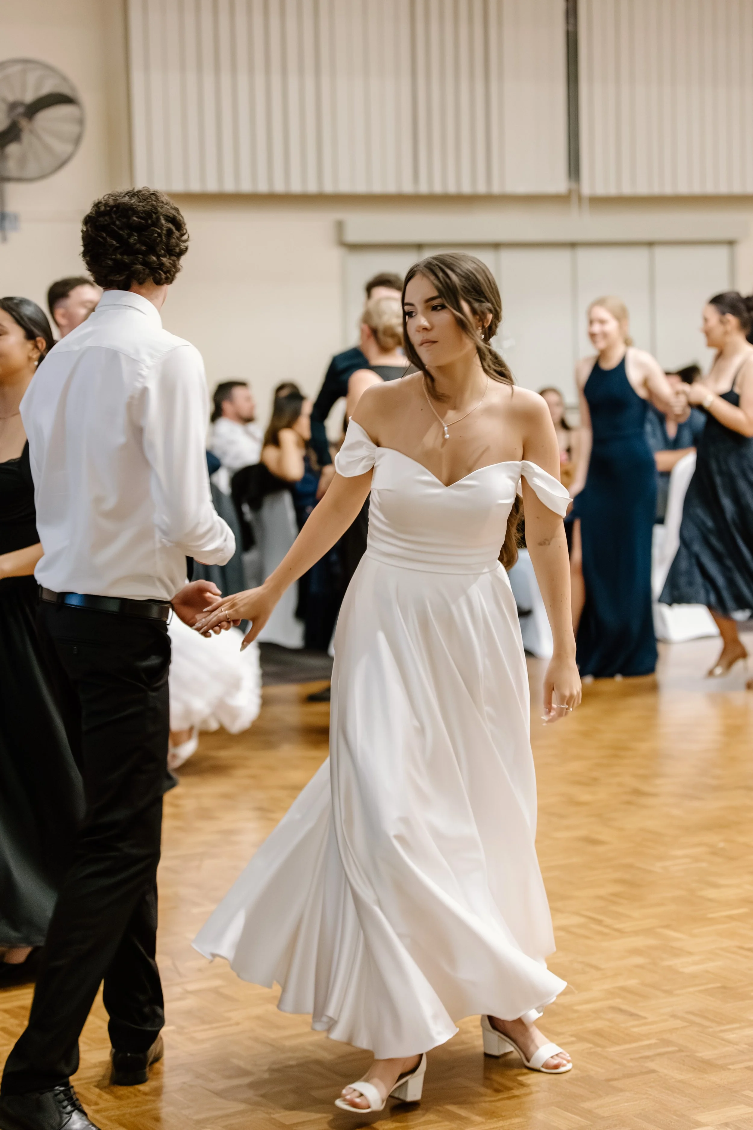 Debutante_4.jpg
