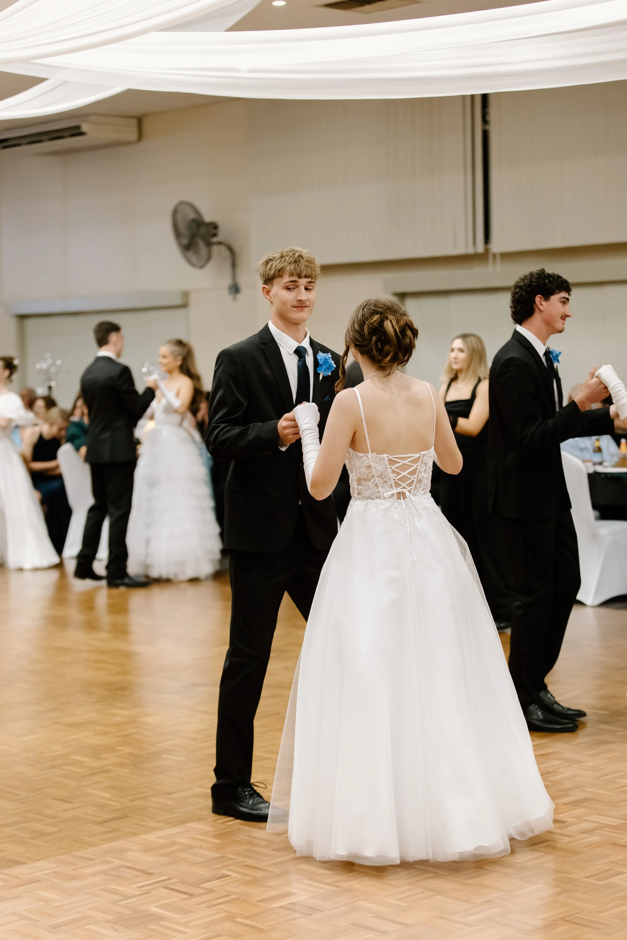 Debutante_94.jpg