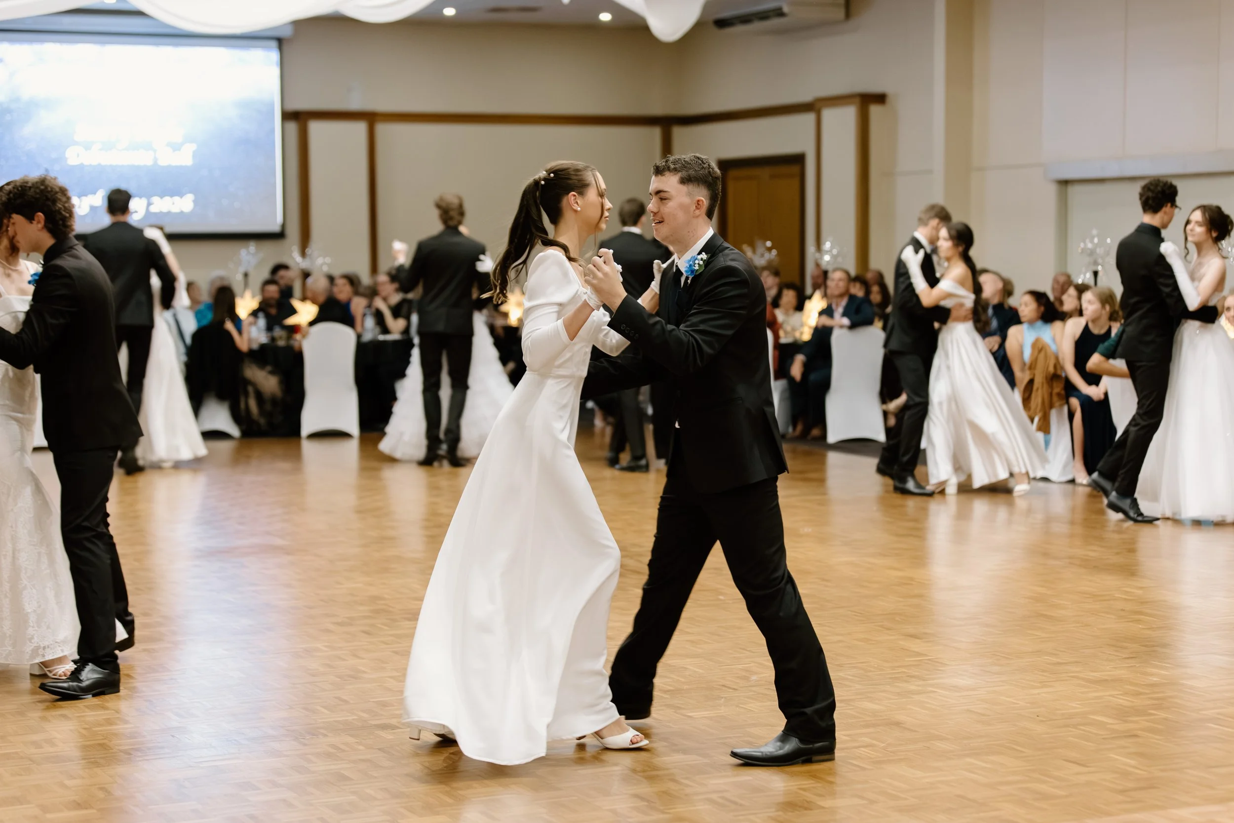 Debutante_90.jpg